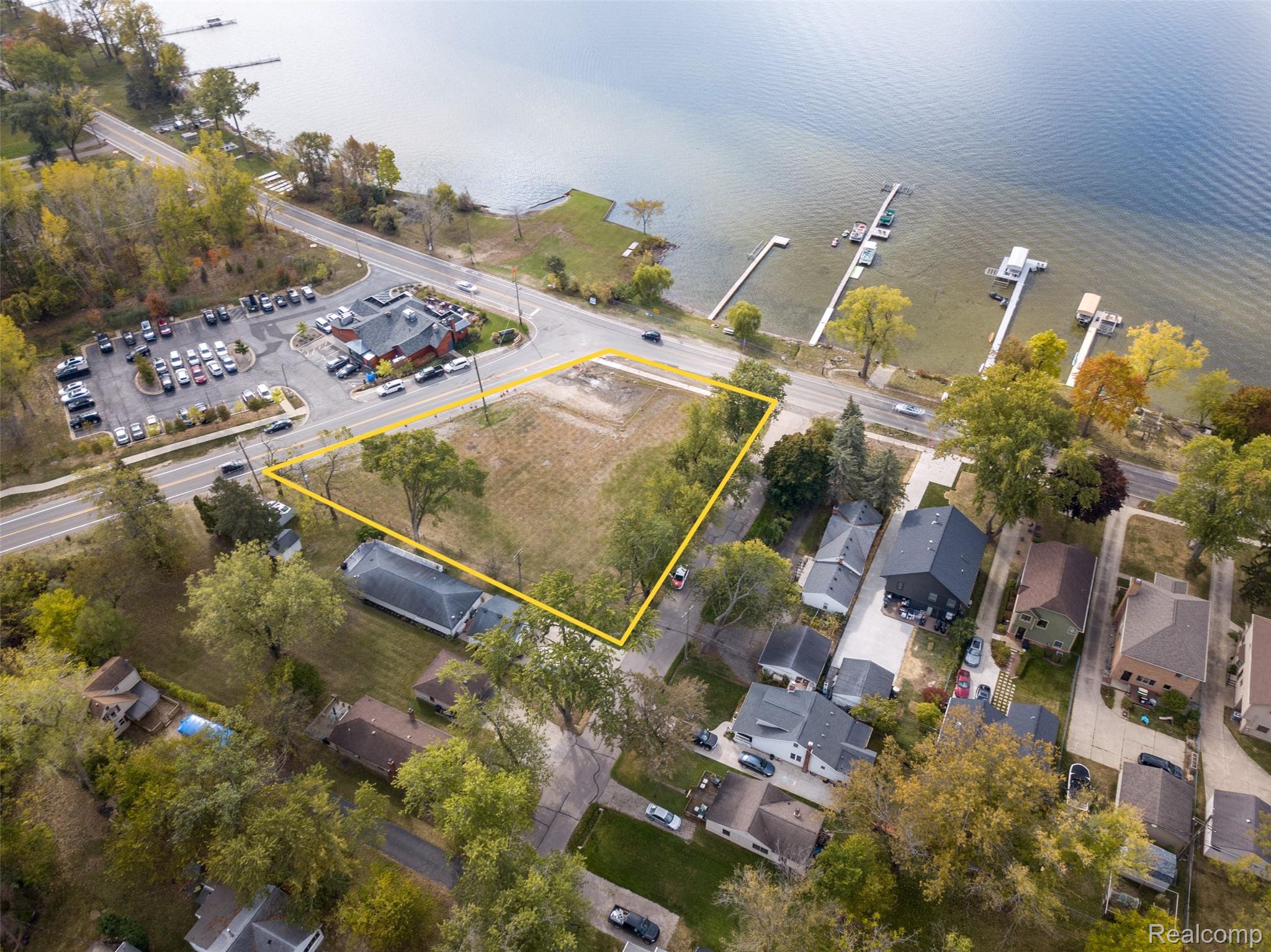 1035 E Walled Lake Drive
