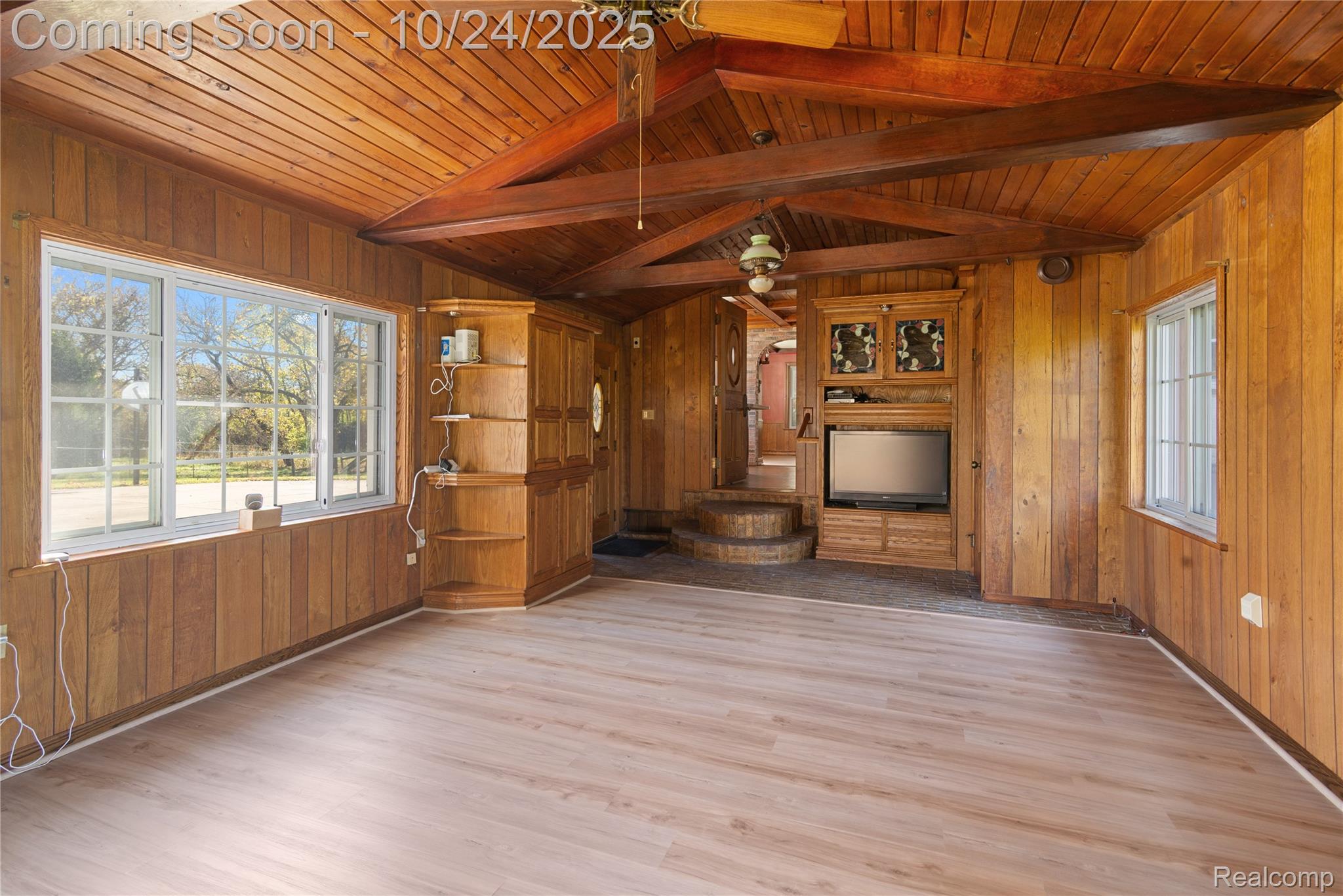 1219 Kurtz Road