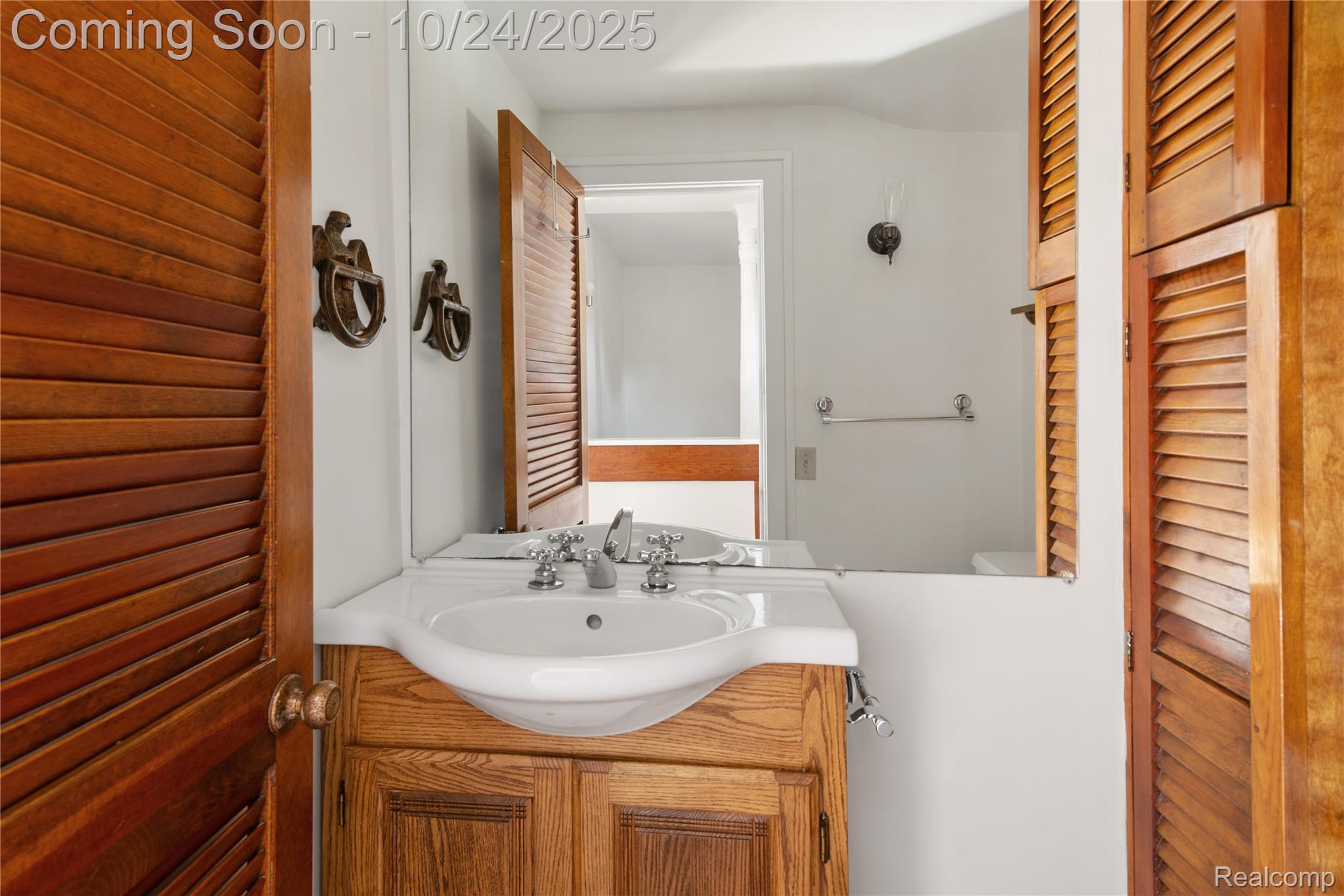 1219 Kurtz Road