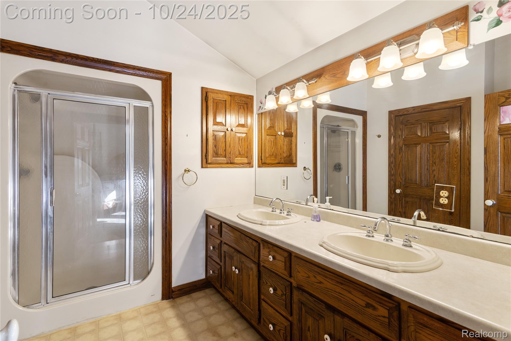1219 Kurtz Road