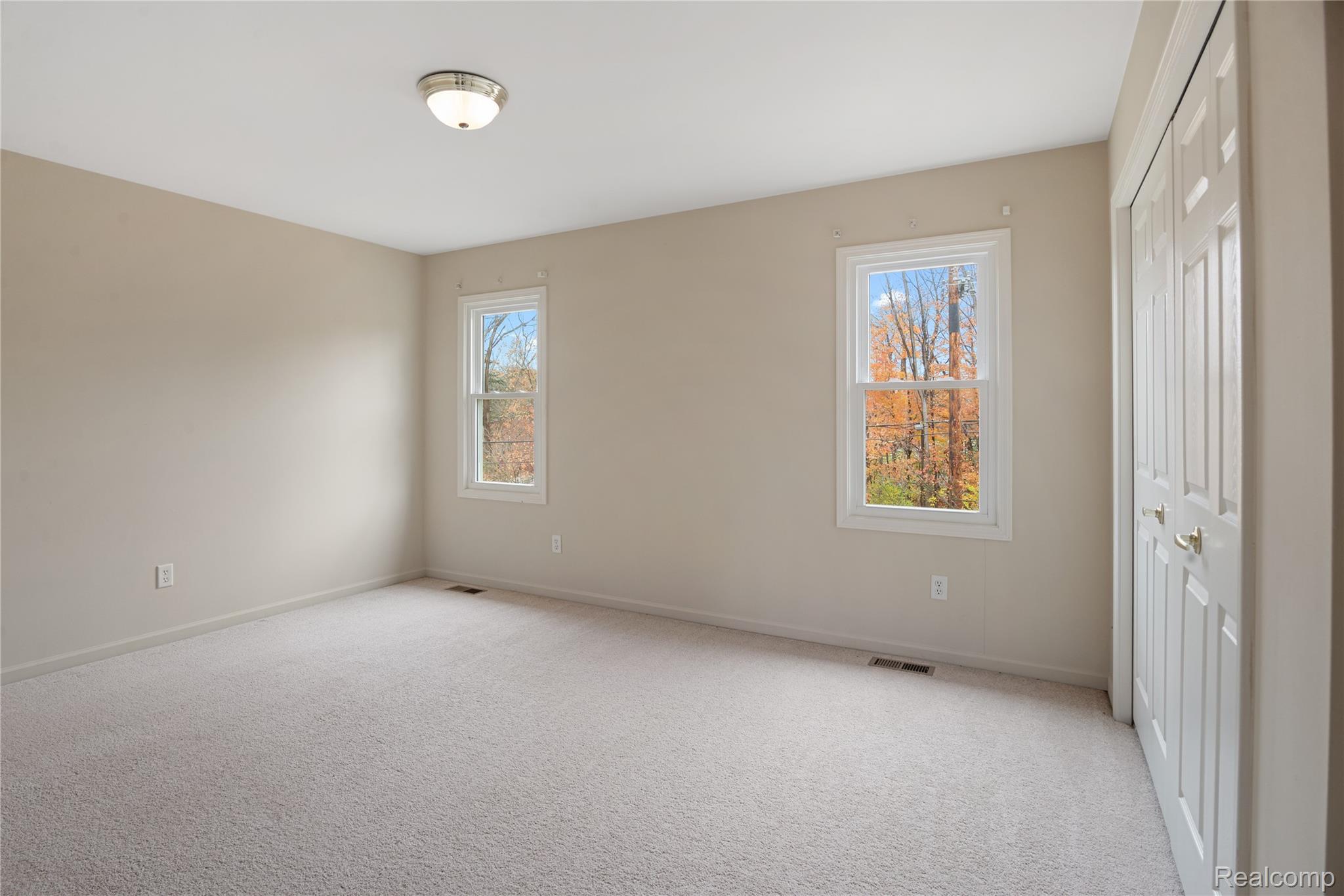 9106 Countrywood Drive