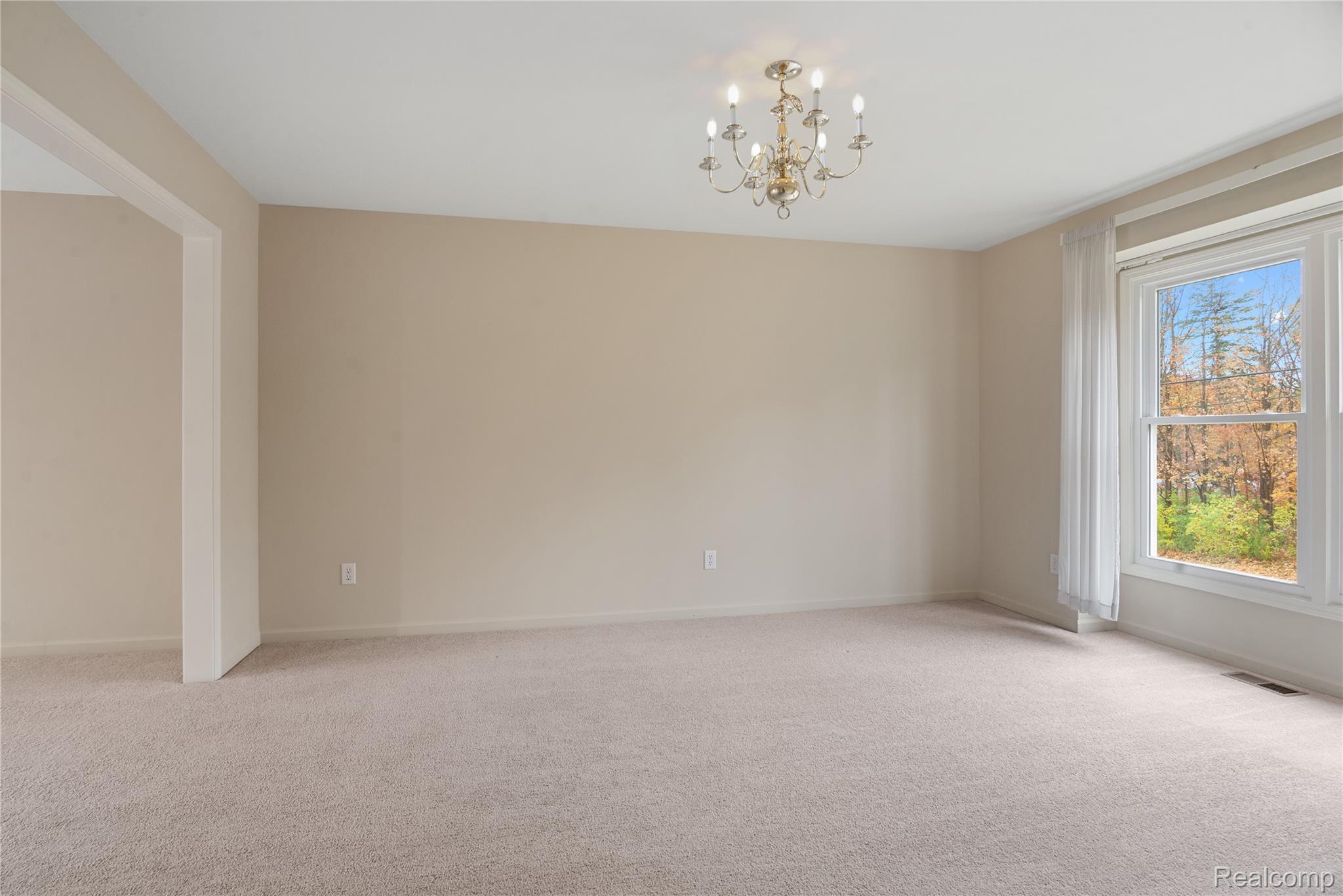 9106 Countrywood Drive