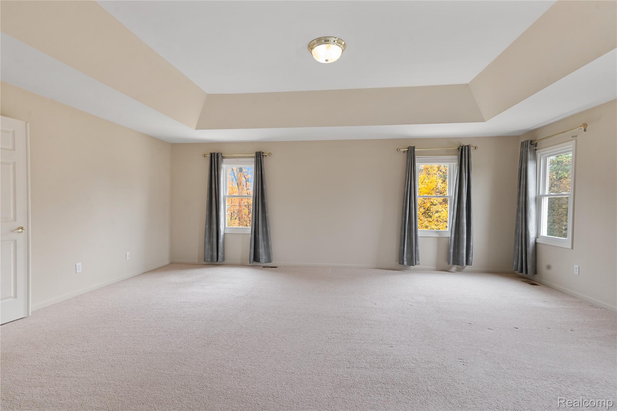 9106 Countrywood Drive