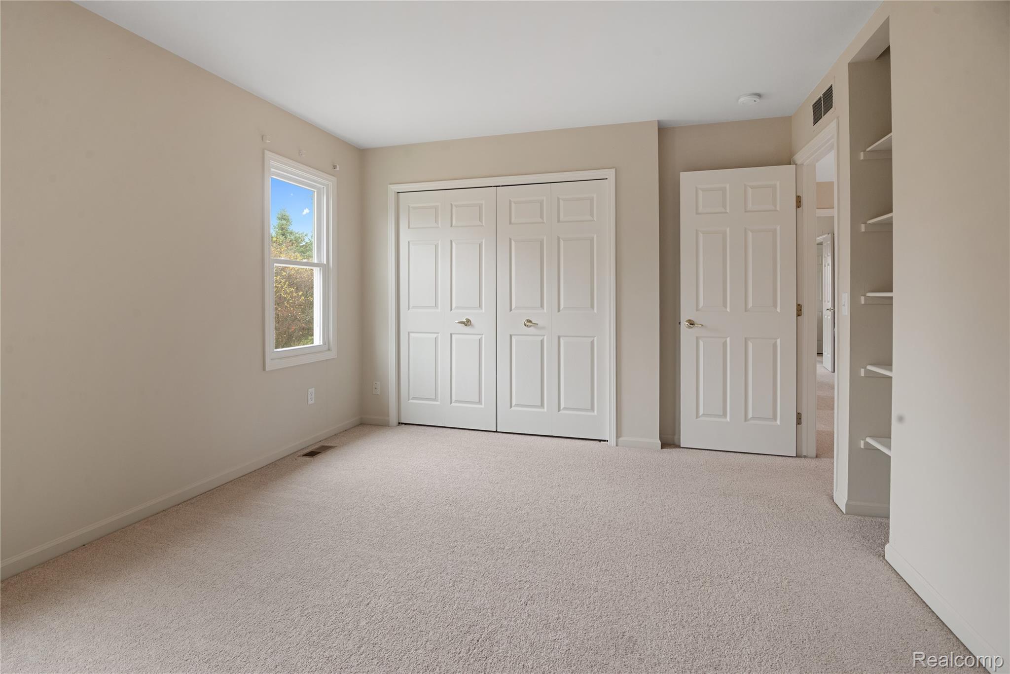 9106 Countrywood Drive