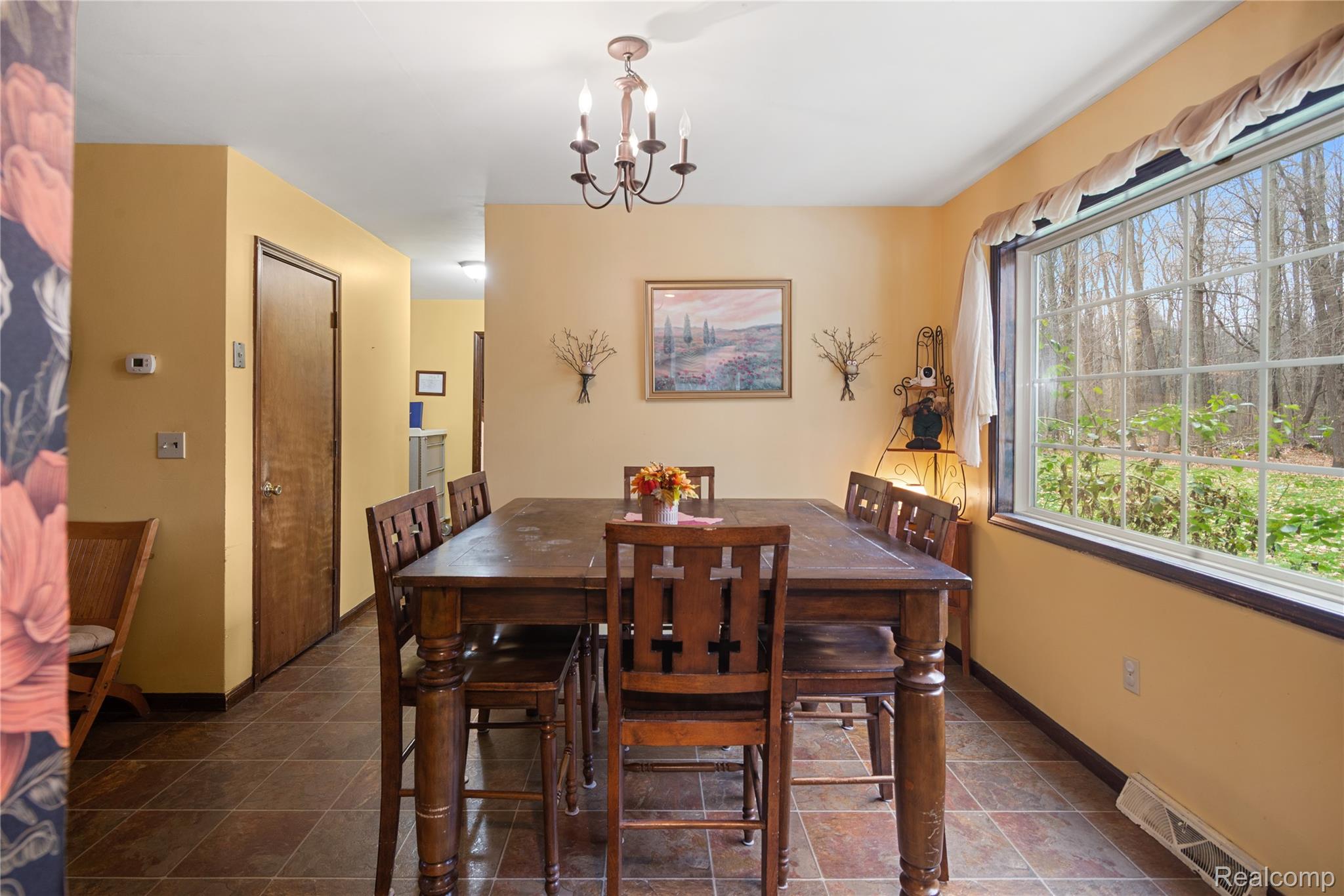 2222 Loree Road