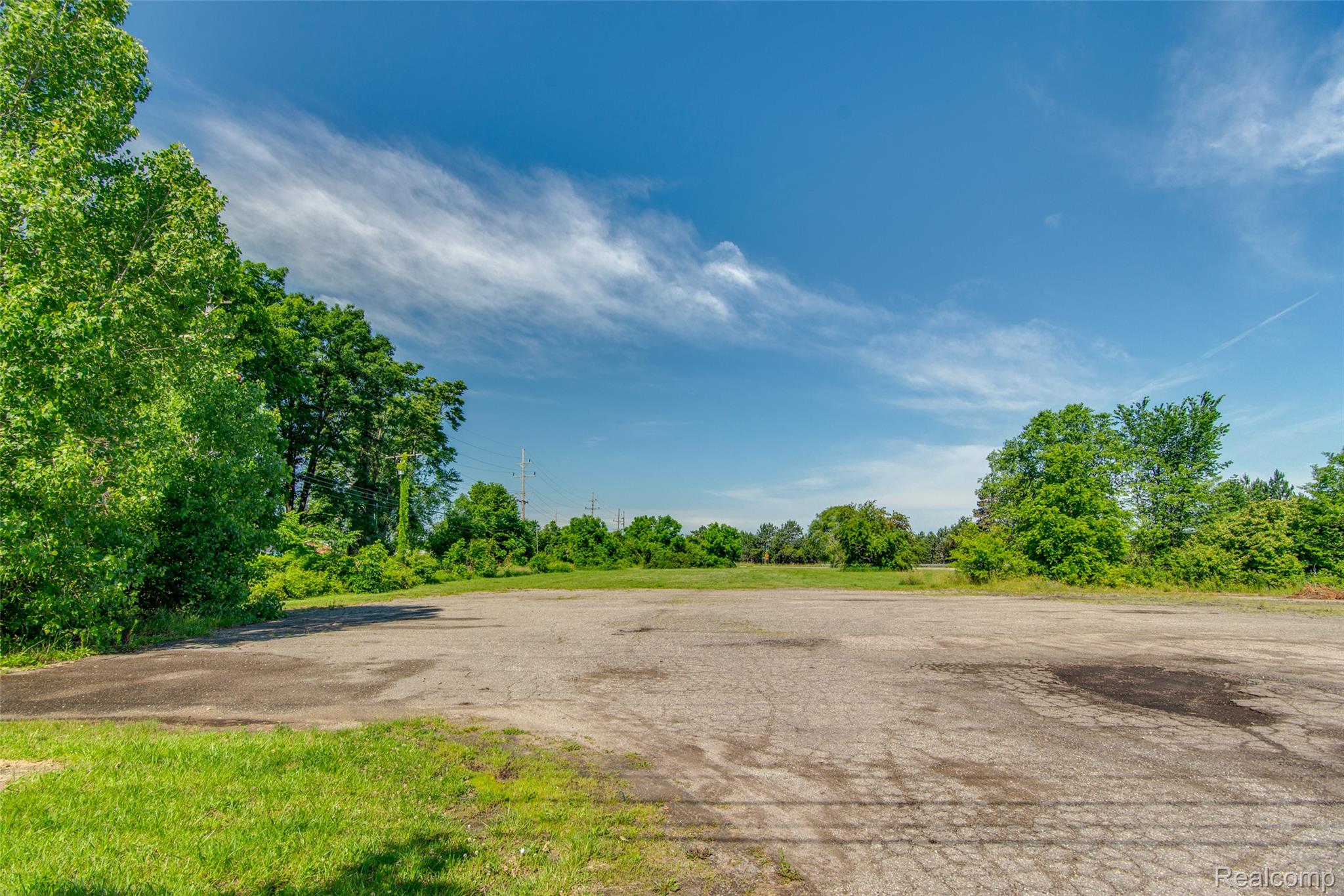45109 I-94 South Service Drive