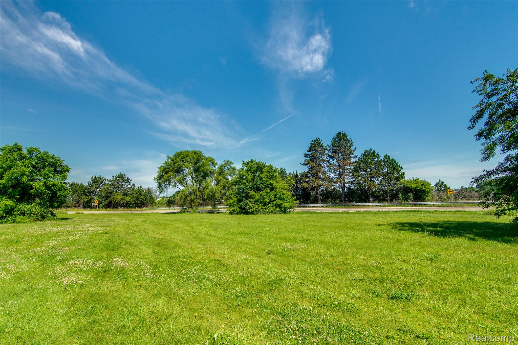 45109 I-94 South Service Drive