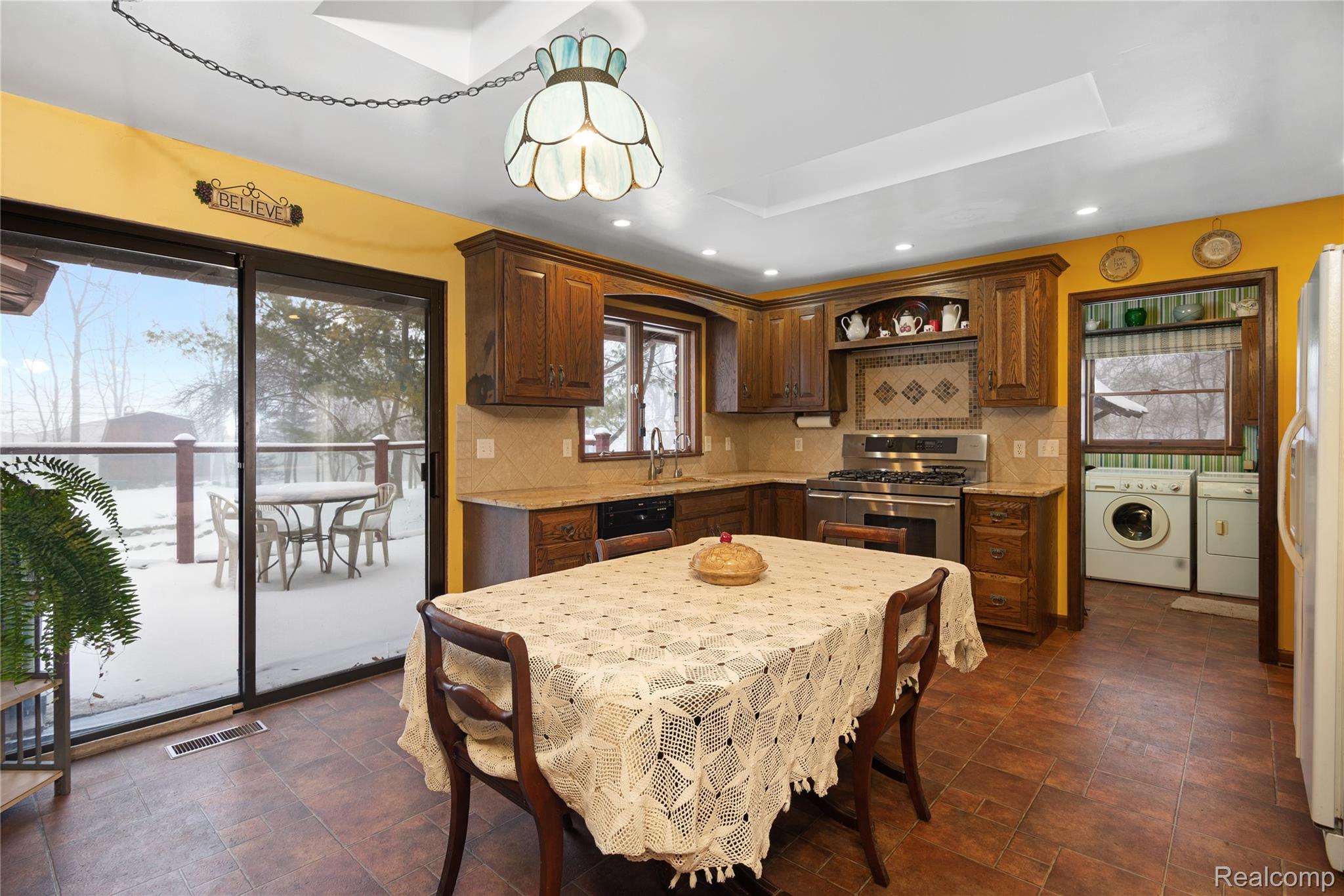 12155 Spencer Road