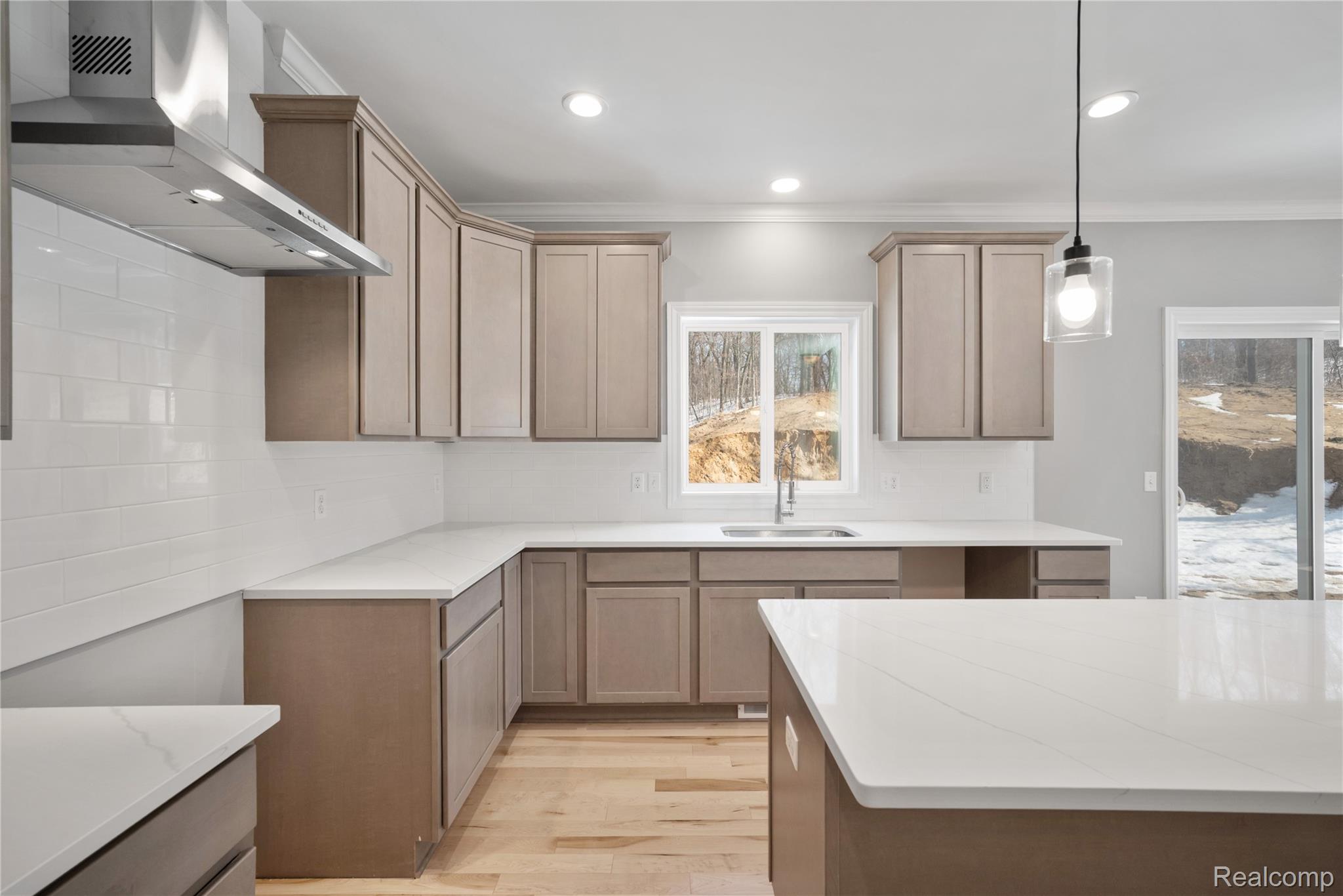 16085 Catalpa Ridge Drive