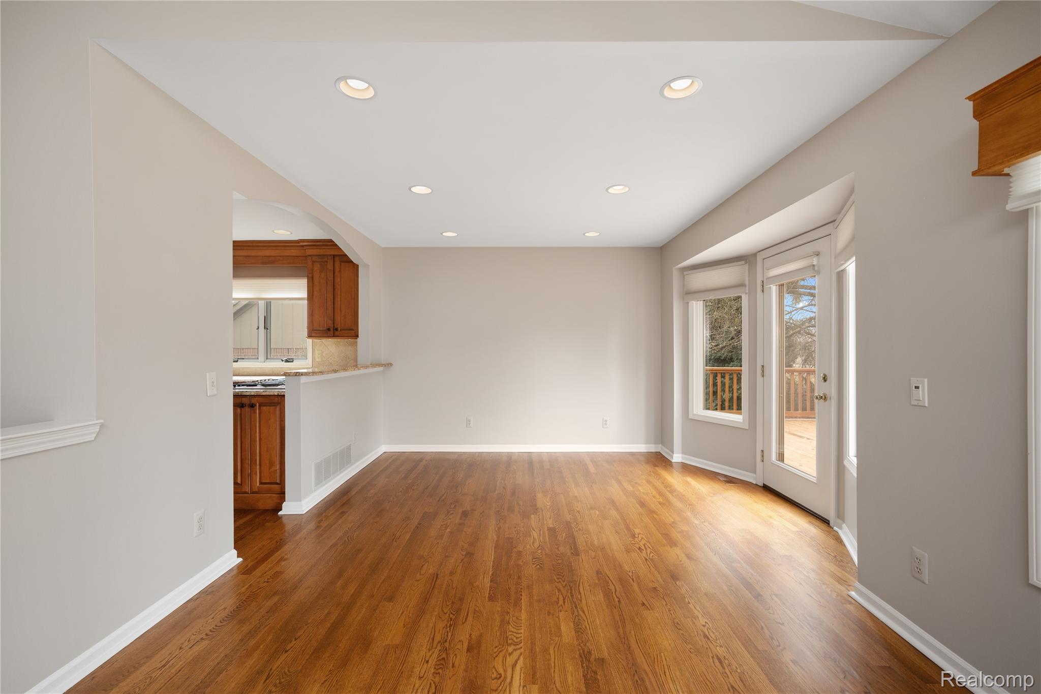 16807 Country Knoll Drive