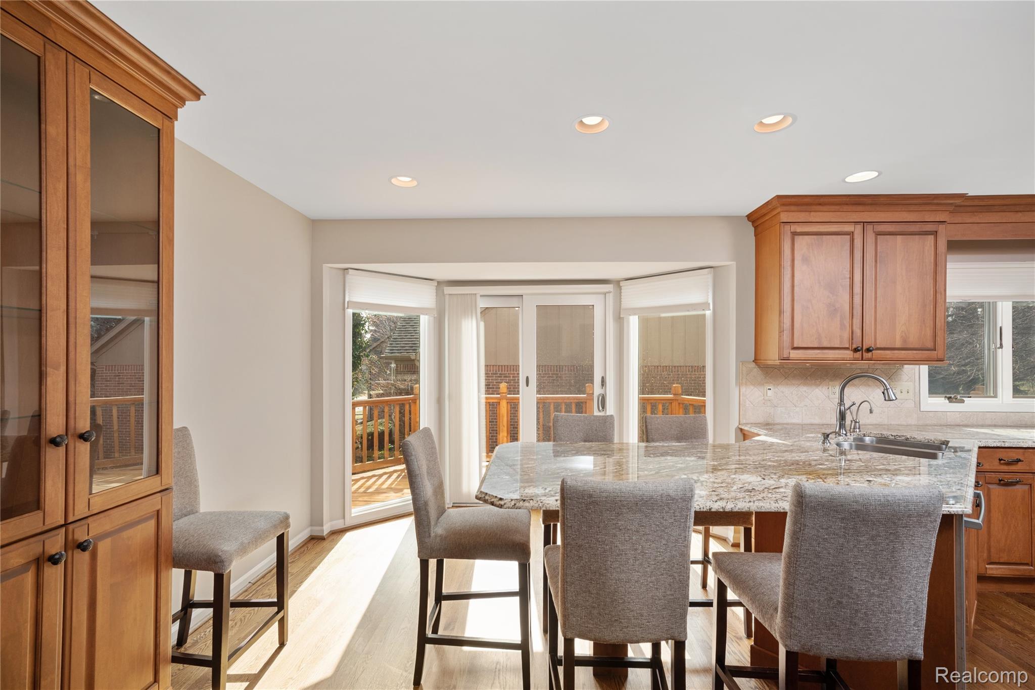 16807 Country Knoll Drive