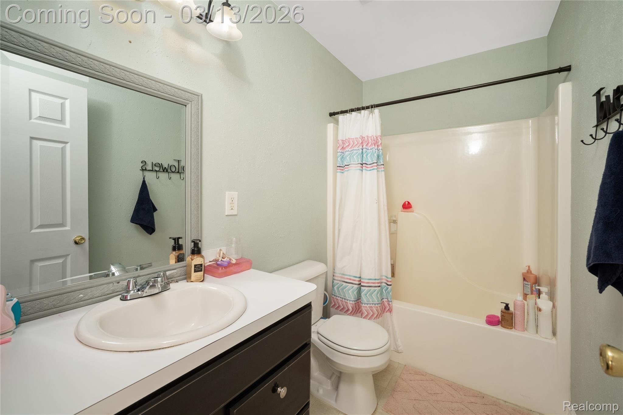 16226 River Ridge Trail