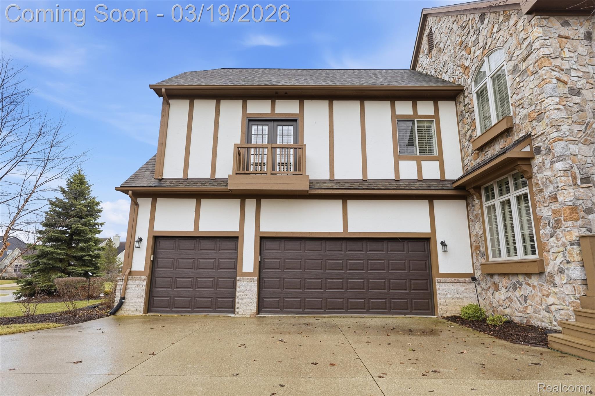 10130 St Ives Way