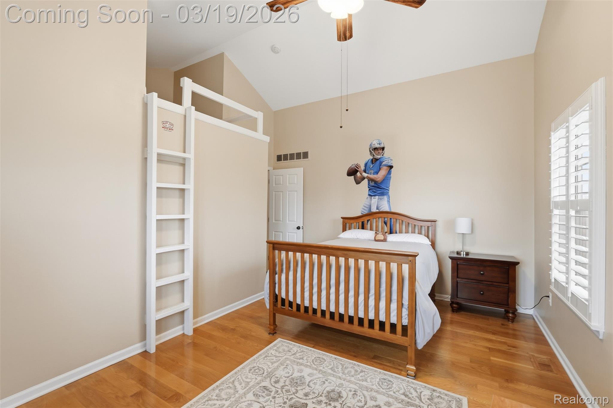 10130 St Ives Way