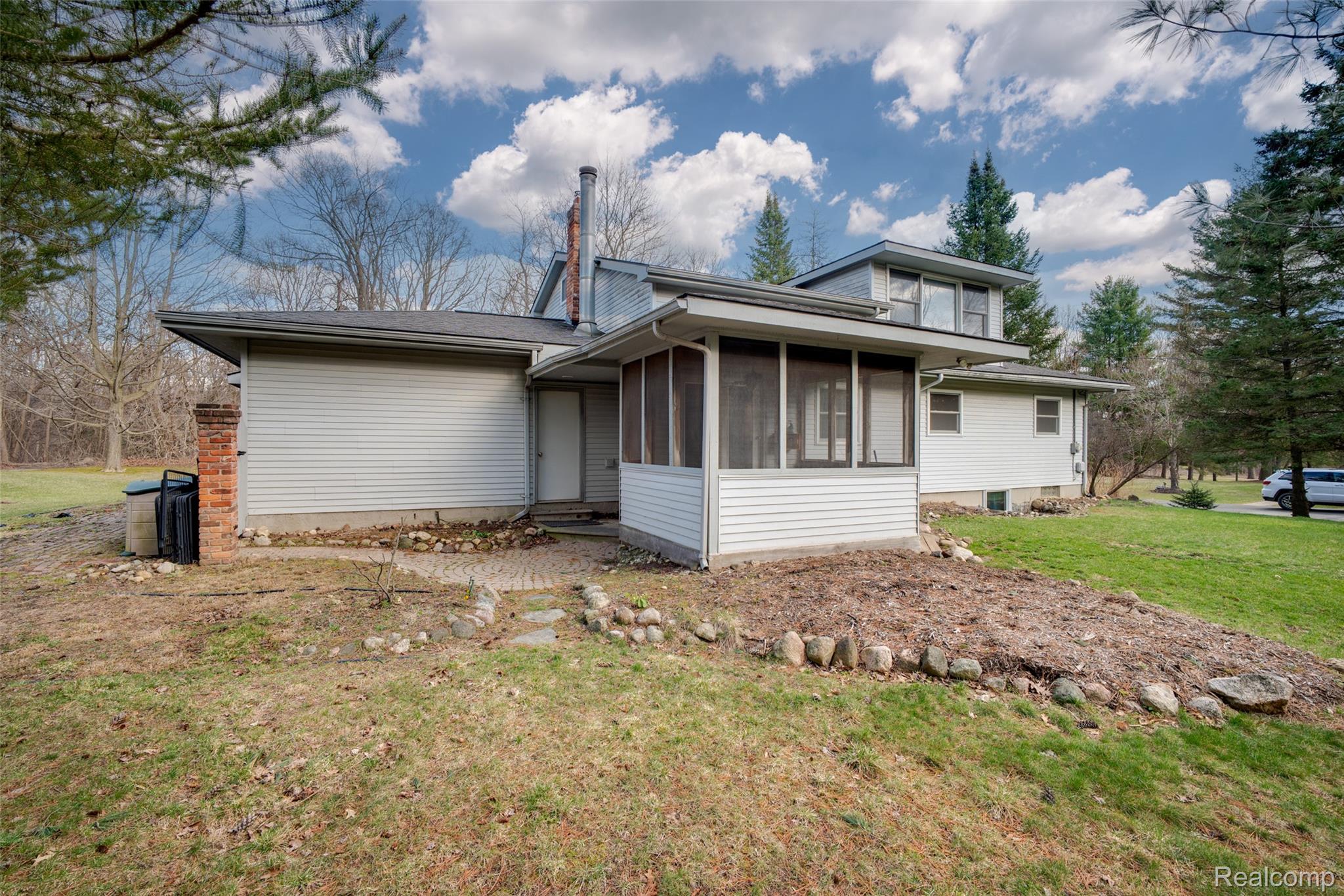 8183 Reese Road