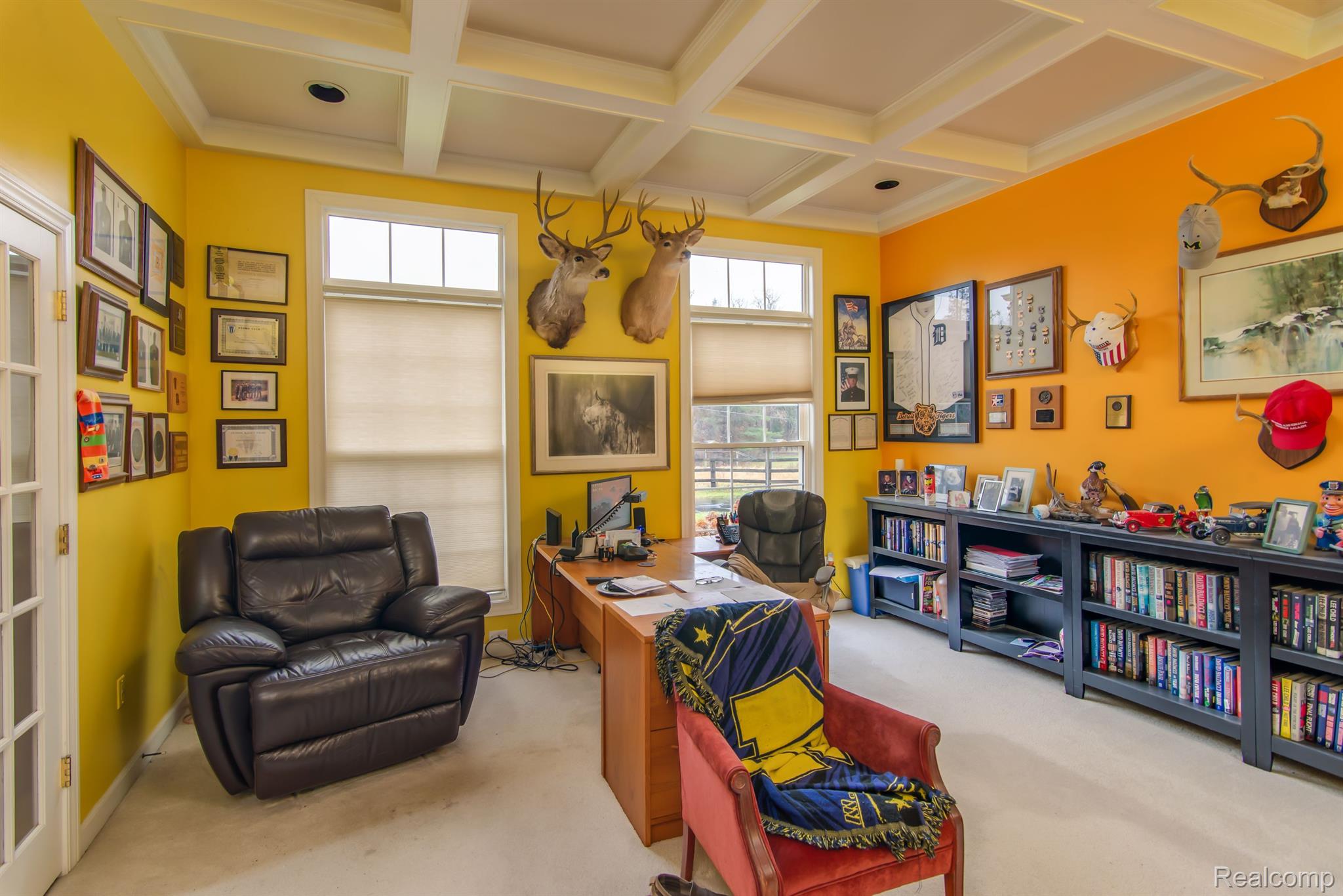 4090 PERRYVILLE Road