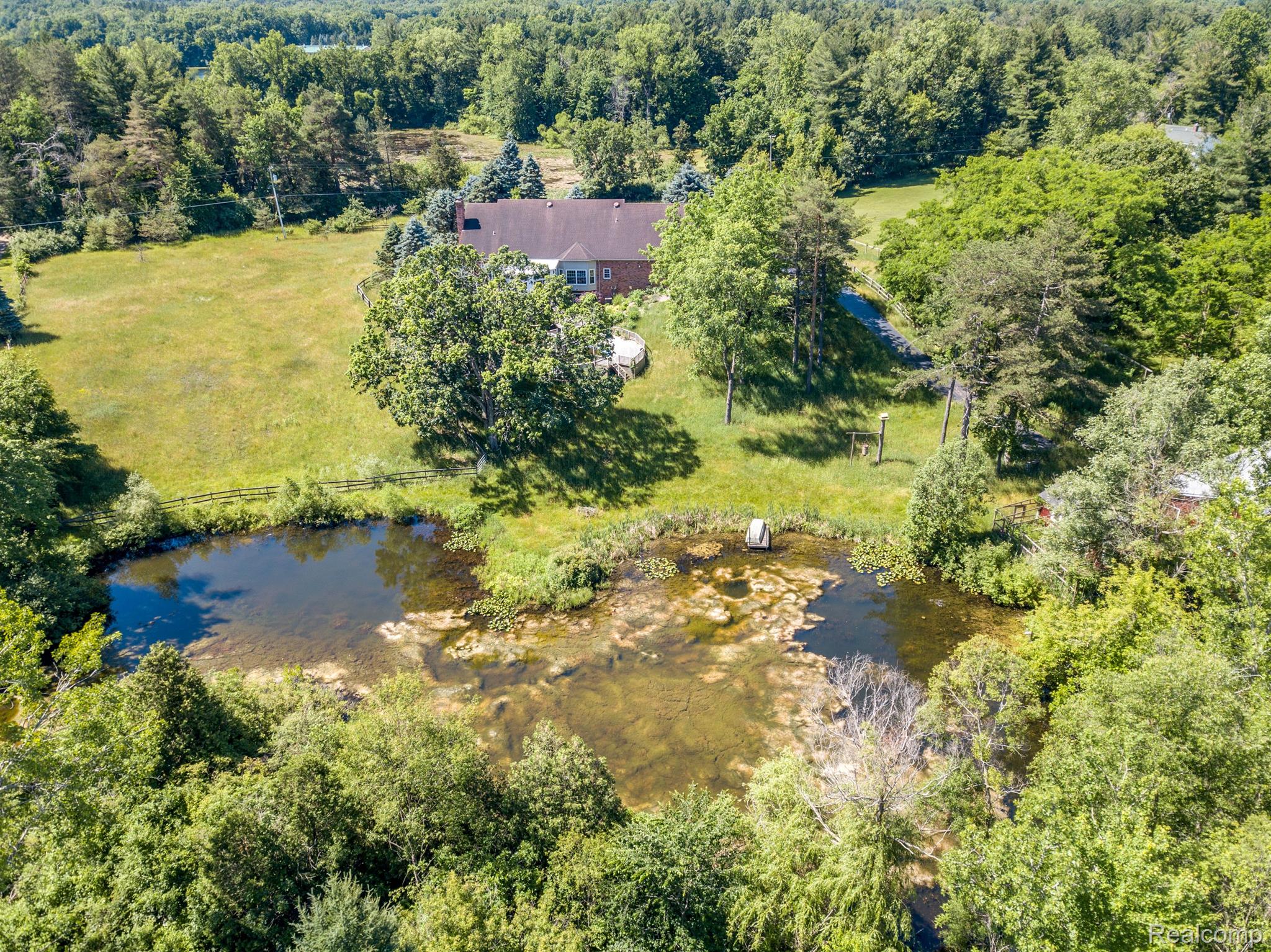 4090 PERRYVILLE Road