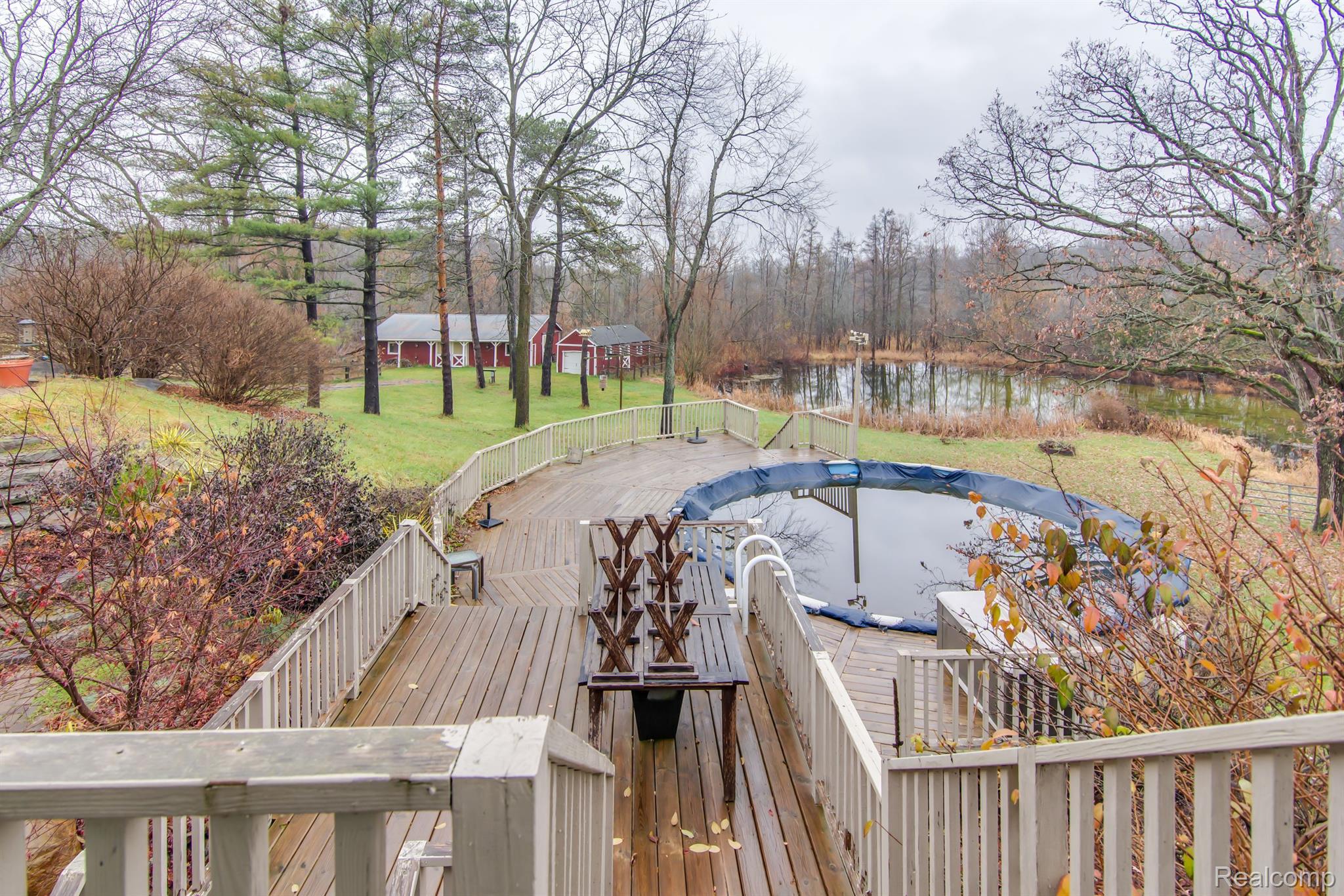 4090 PERRYVILLE Road