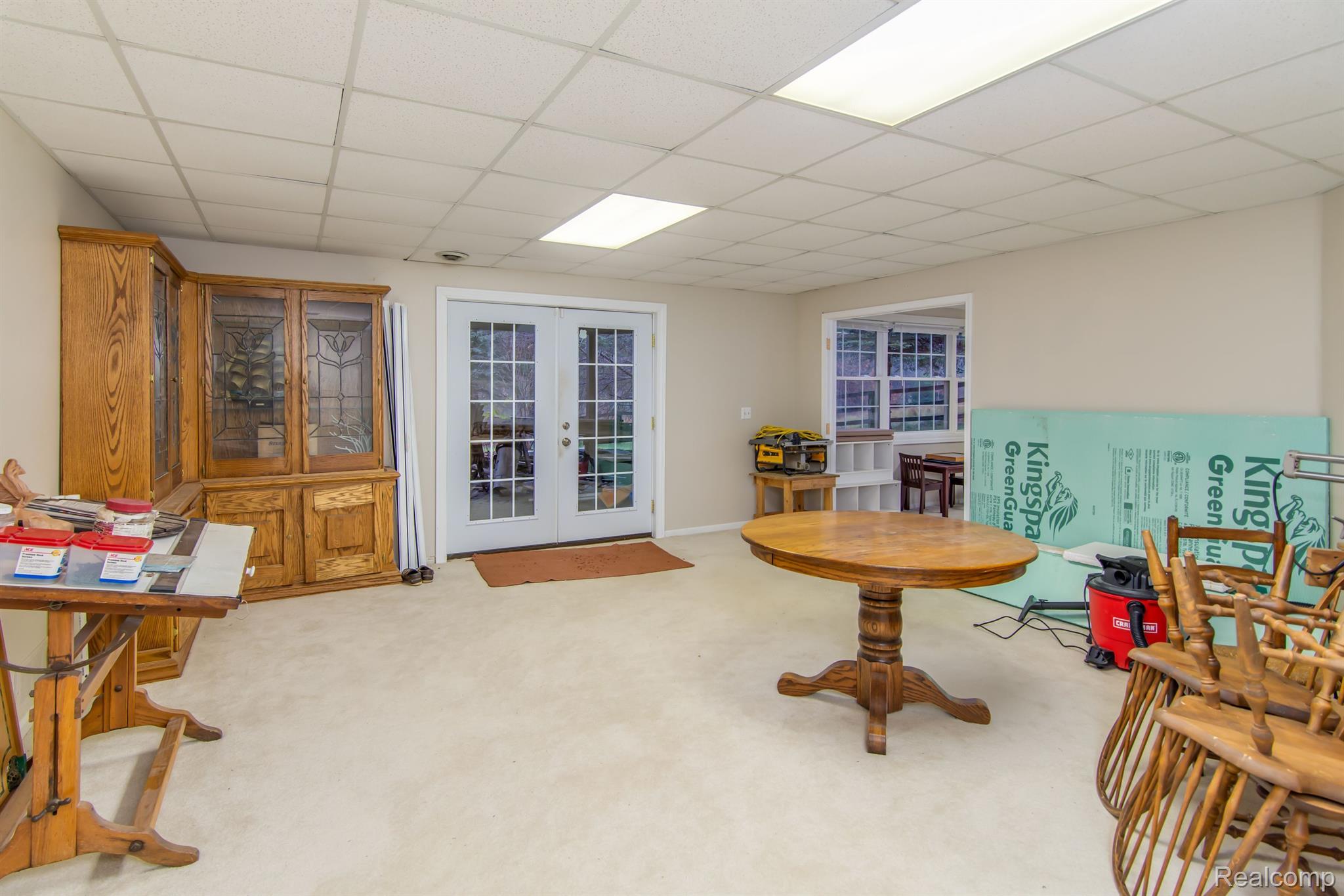 4090 PERRYVILLE Road
