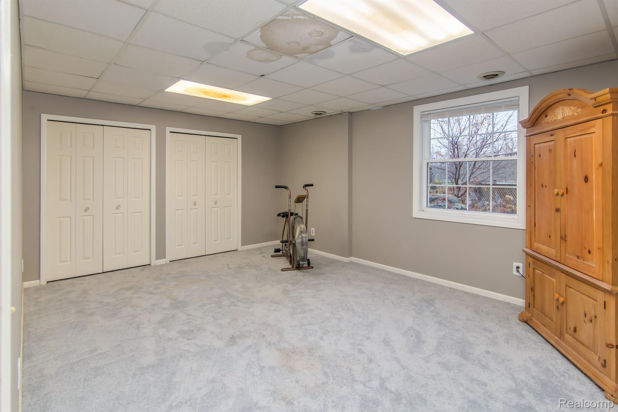 4090 PERRYVILLE Road