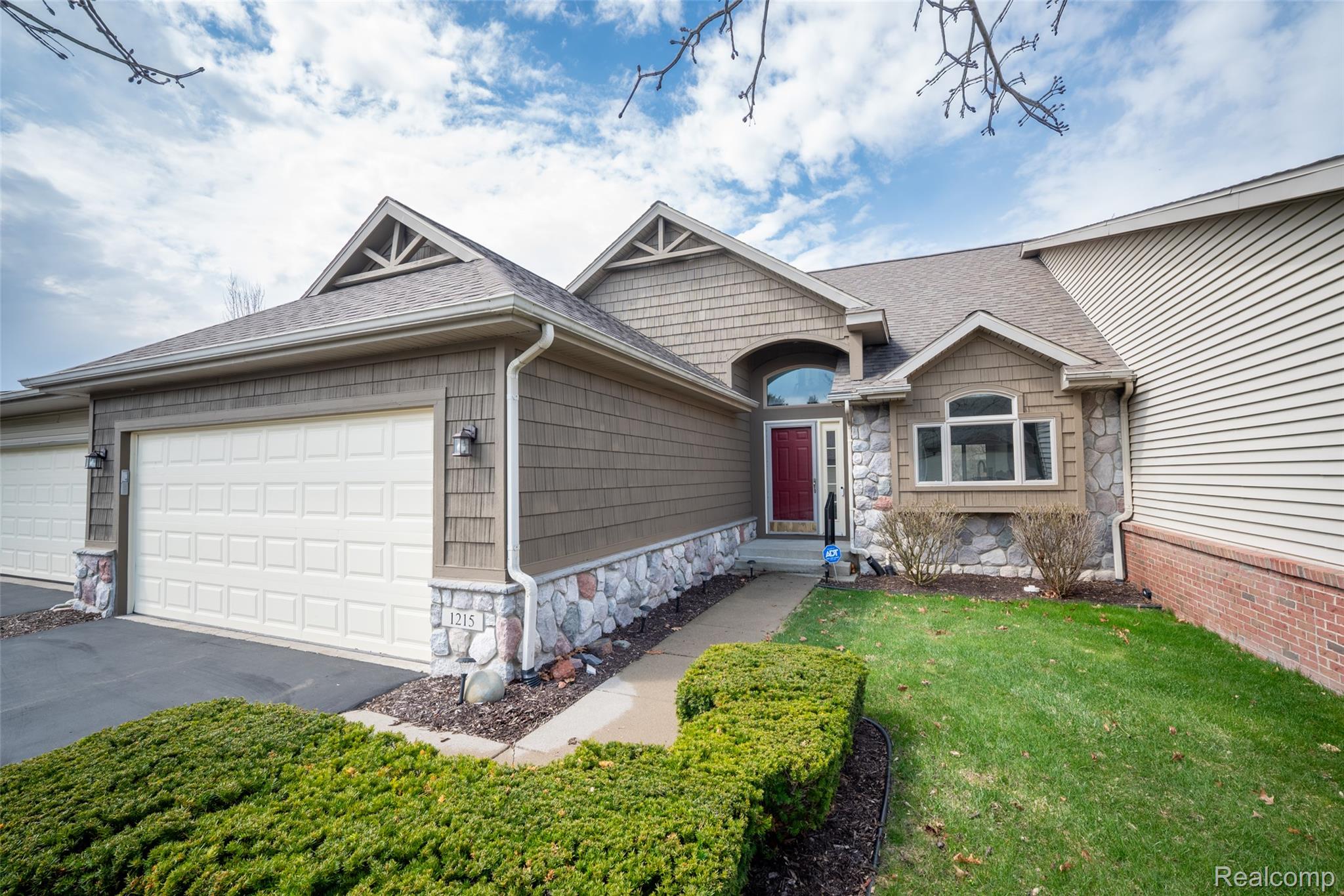1215 Mountain Ash Drive