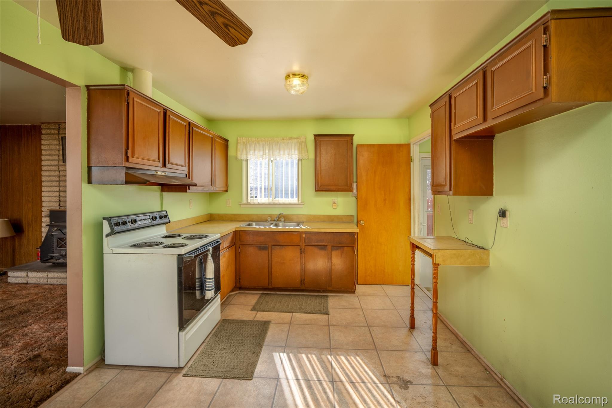 29889 Brown Court