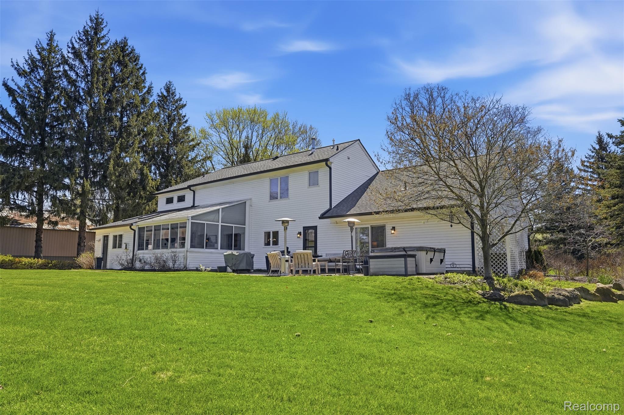 46790 W 11 Mile Road