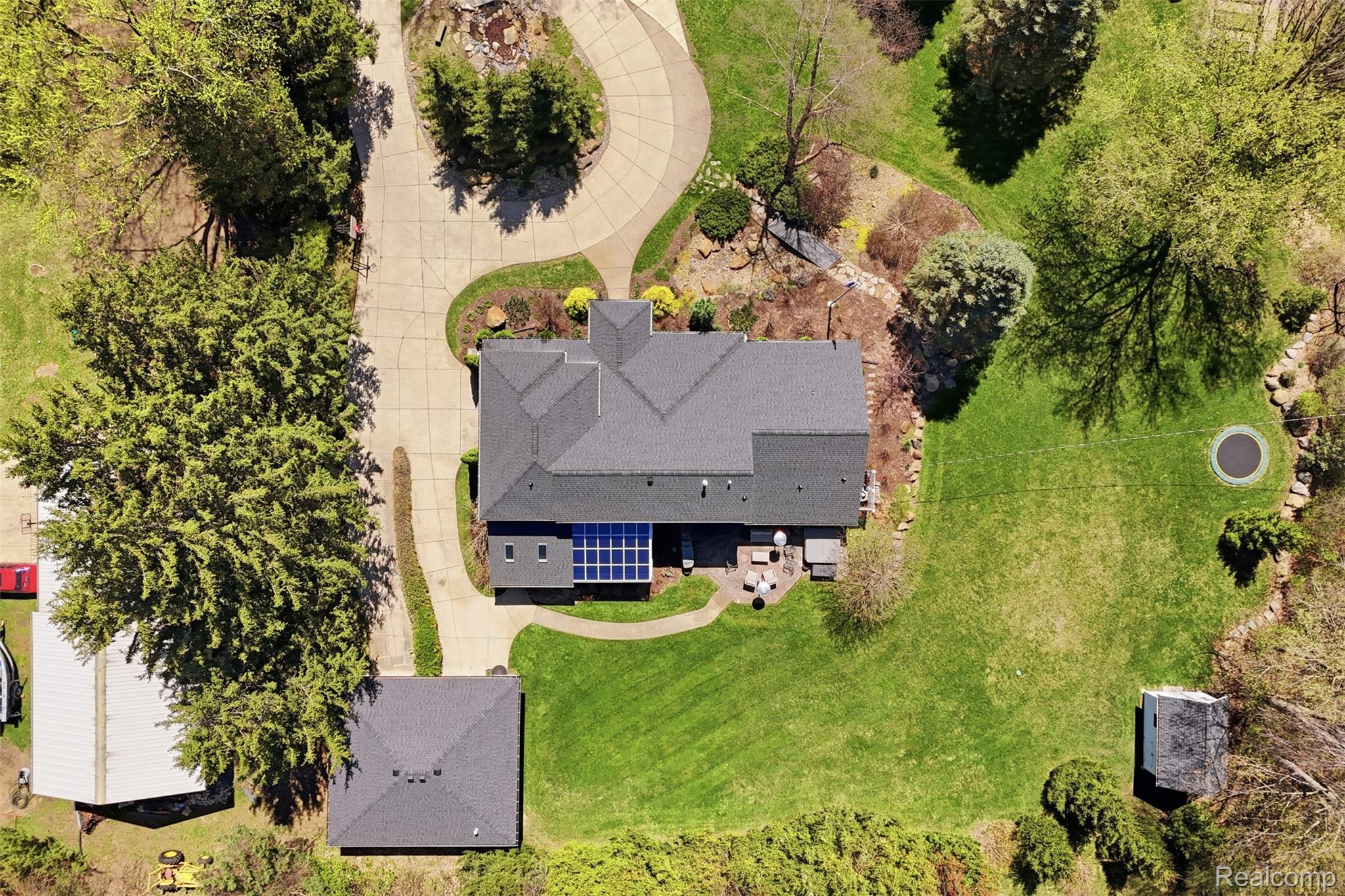 46790 W 11 Mile Road