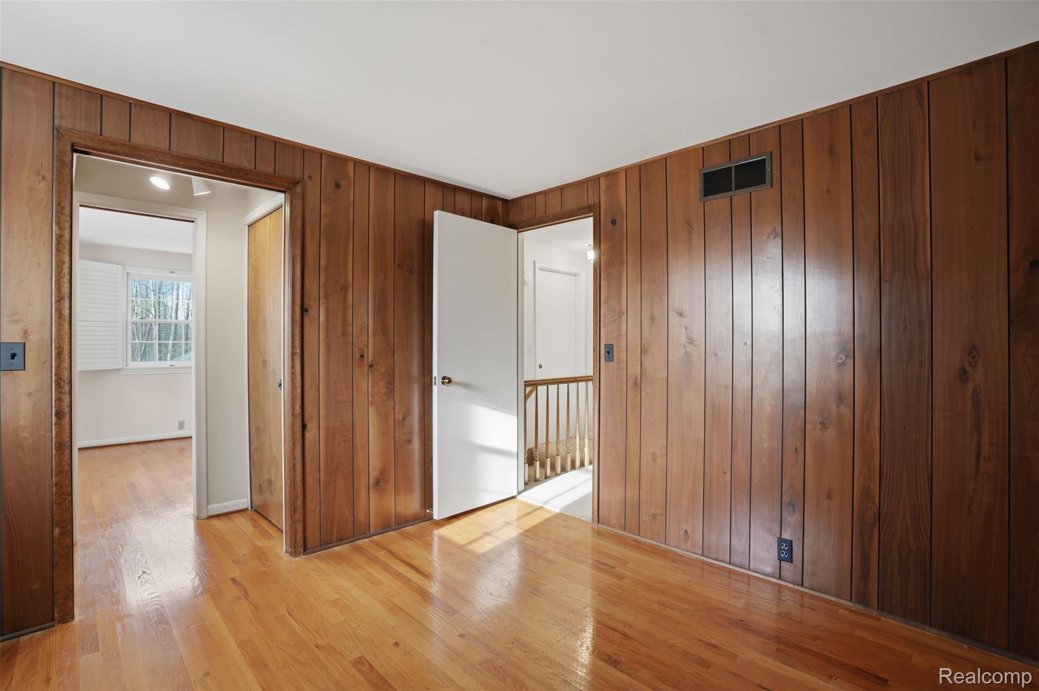6808 Salem Road