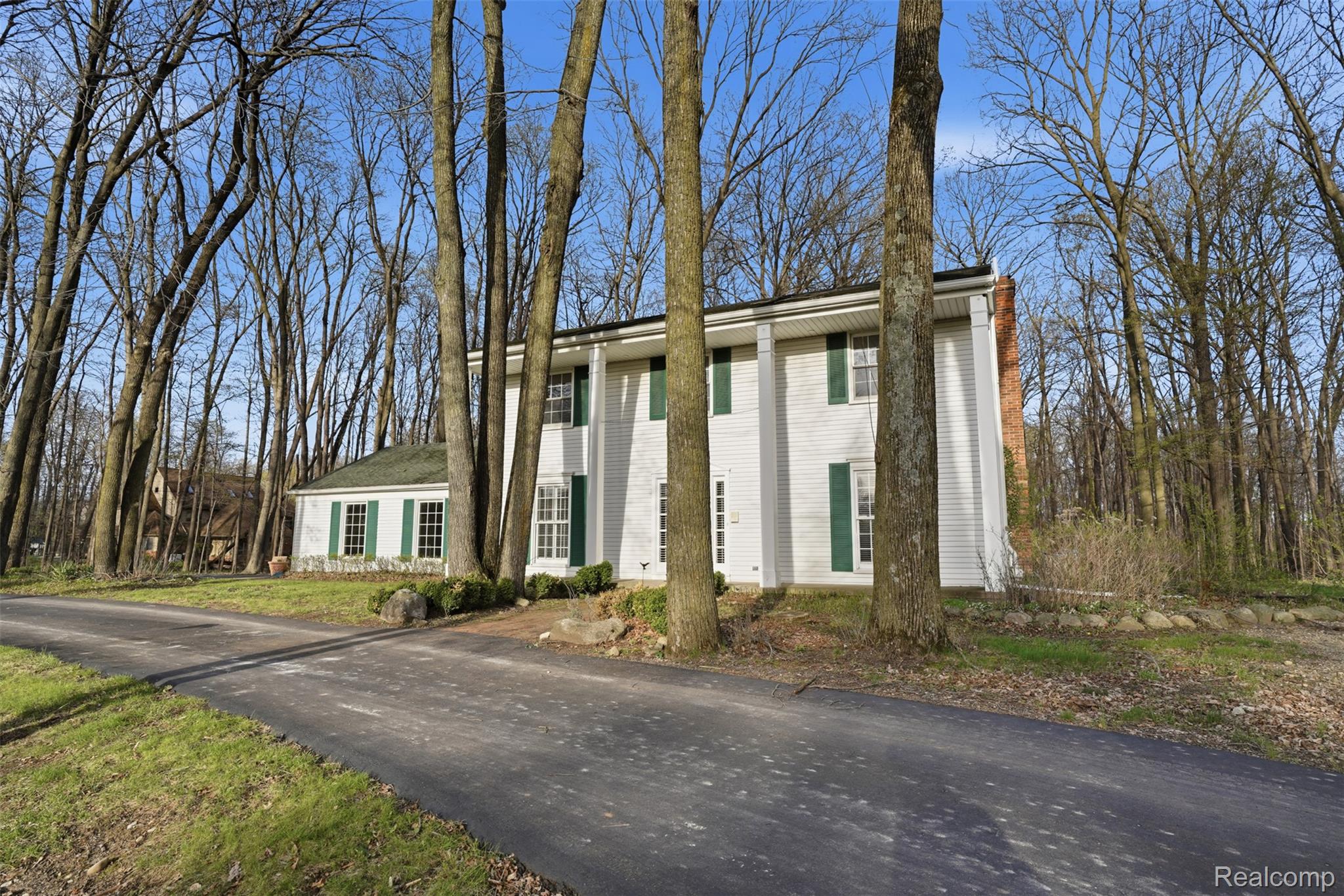 6808 Salem Road