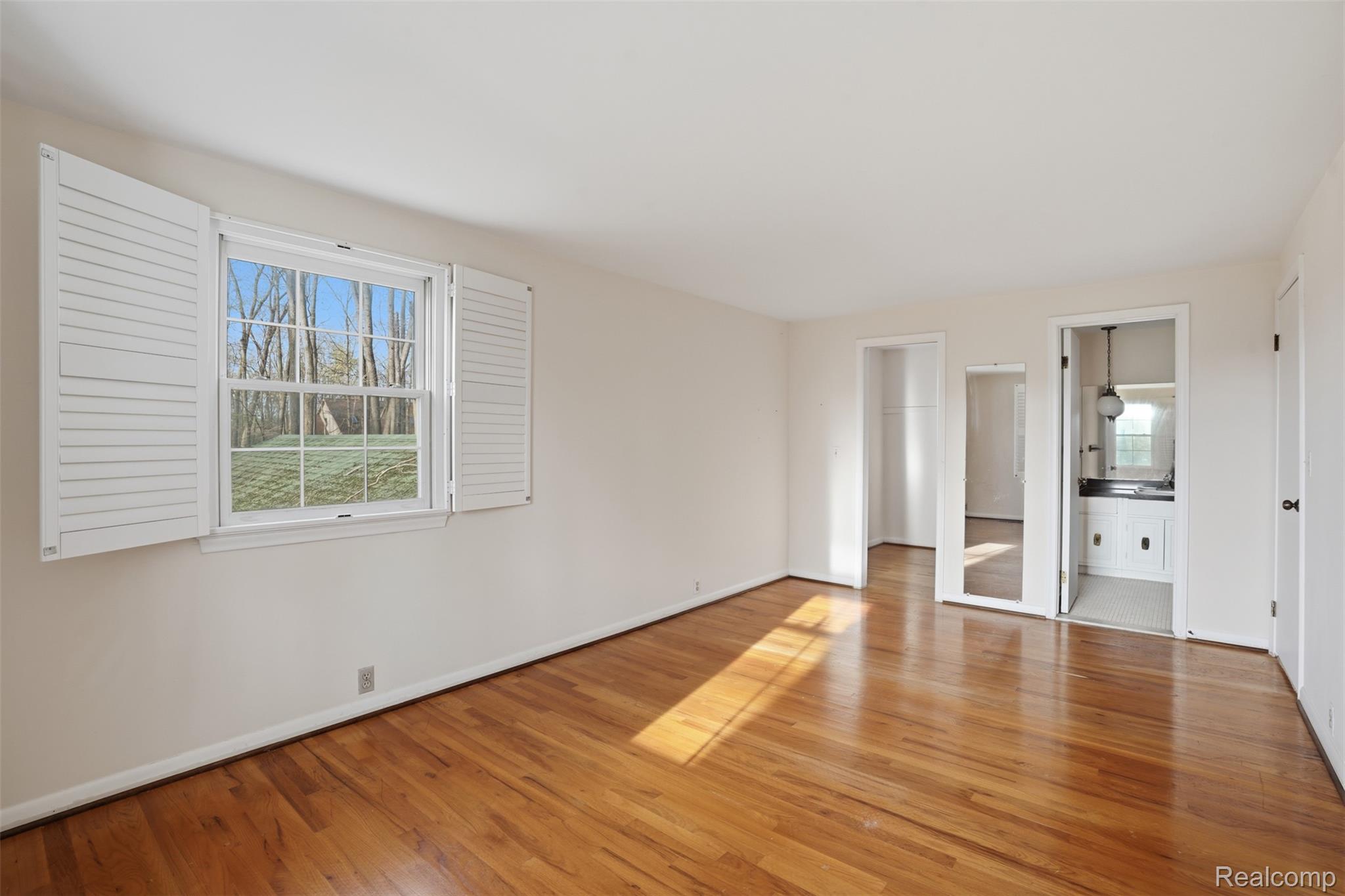 6808 Salem Road