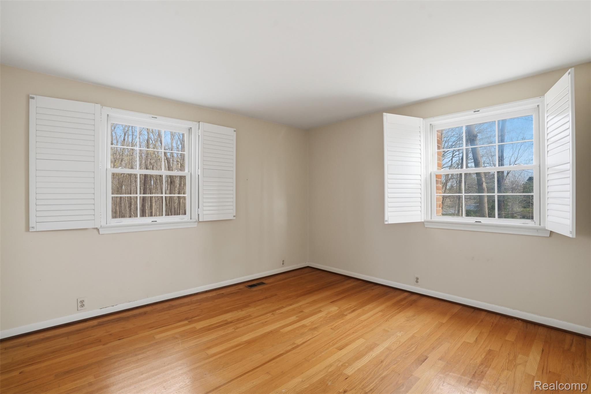 6808 Salem Road