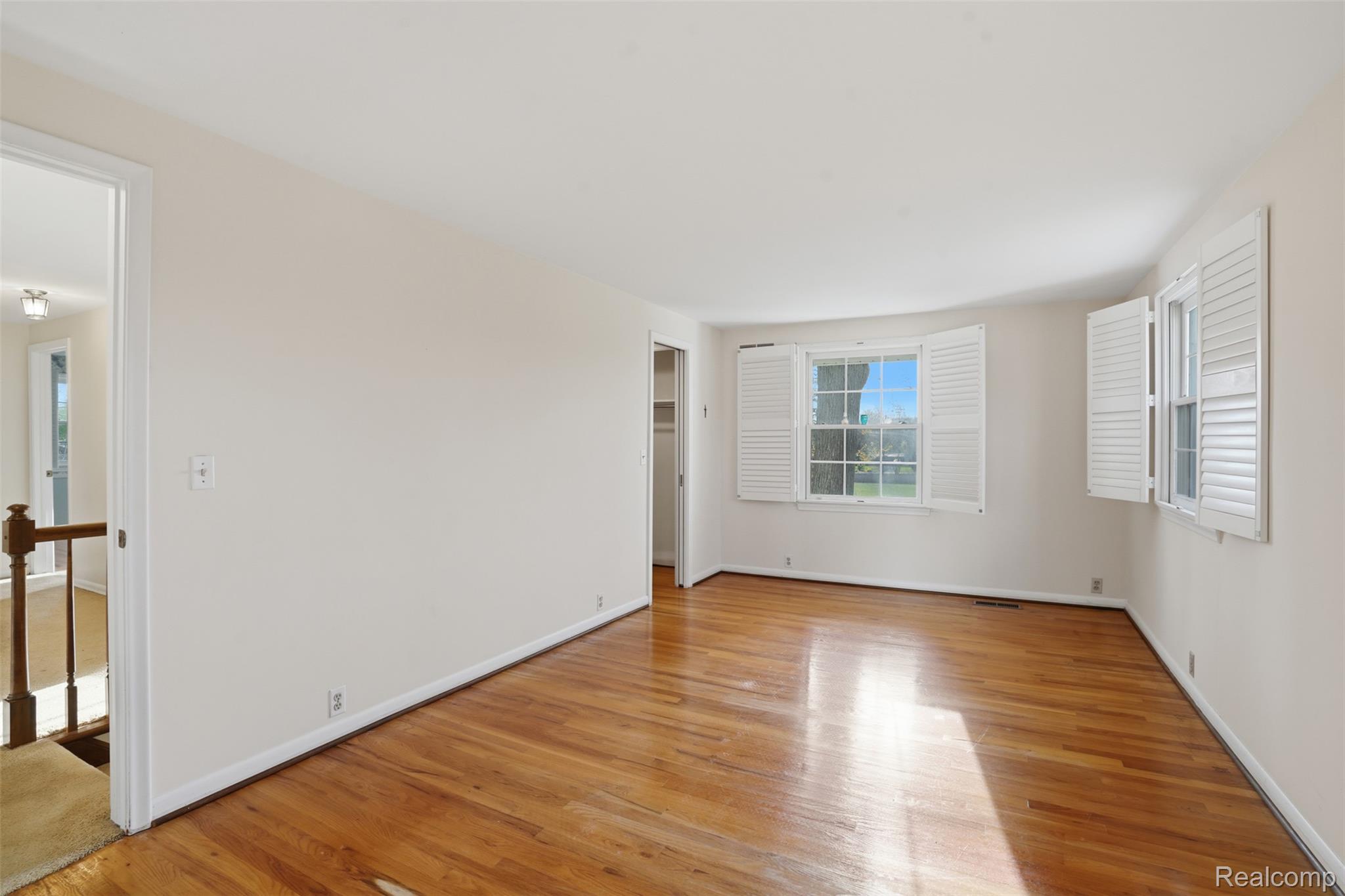 6808 Salem Road