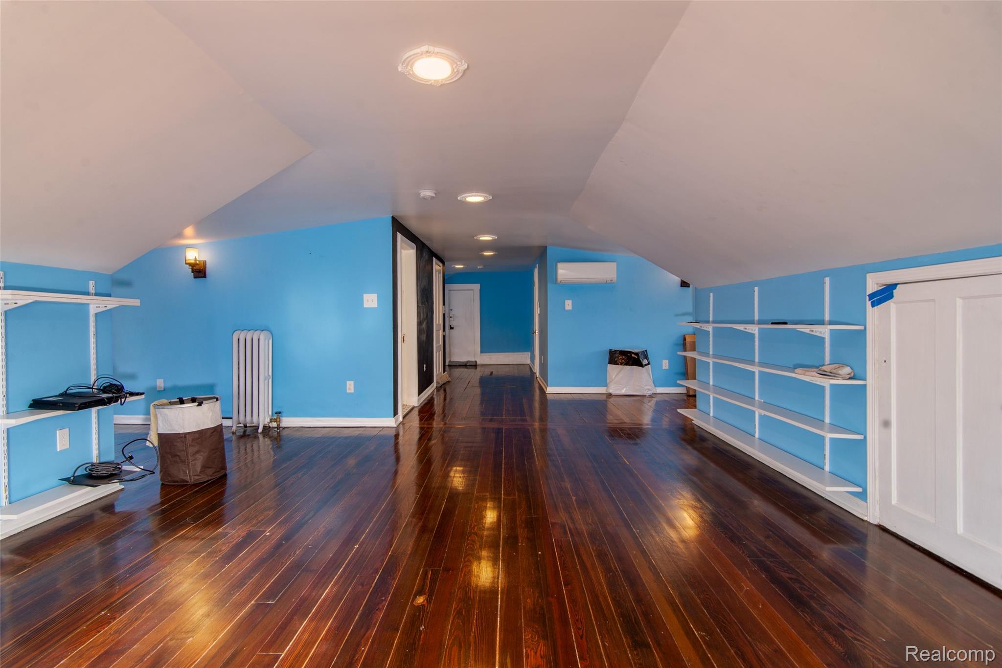 22 Edison Street