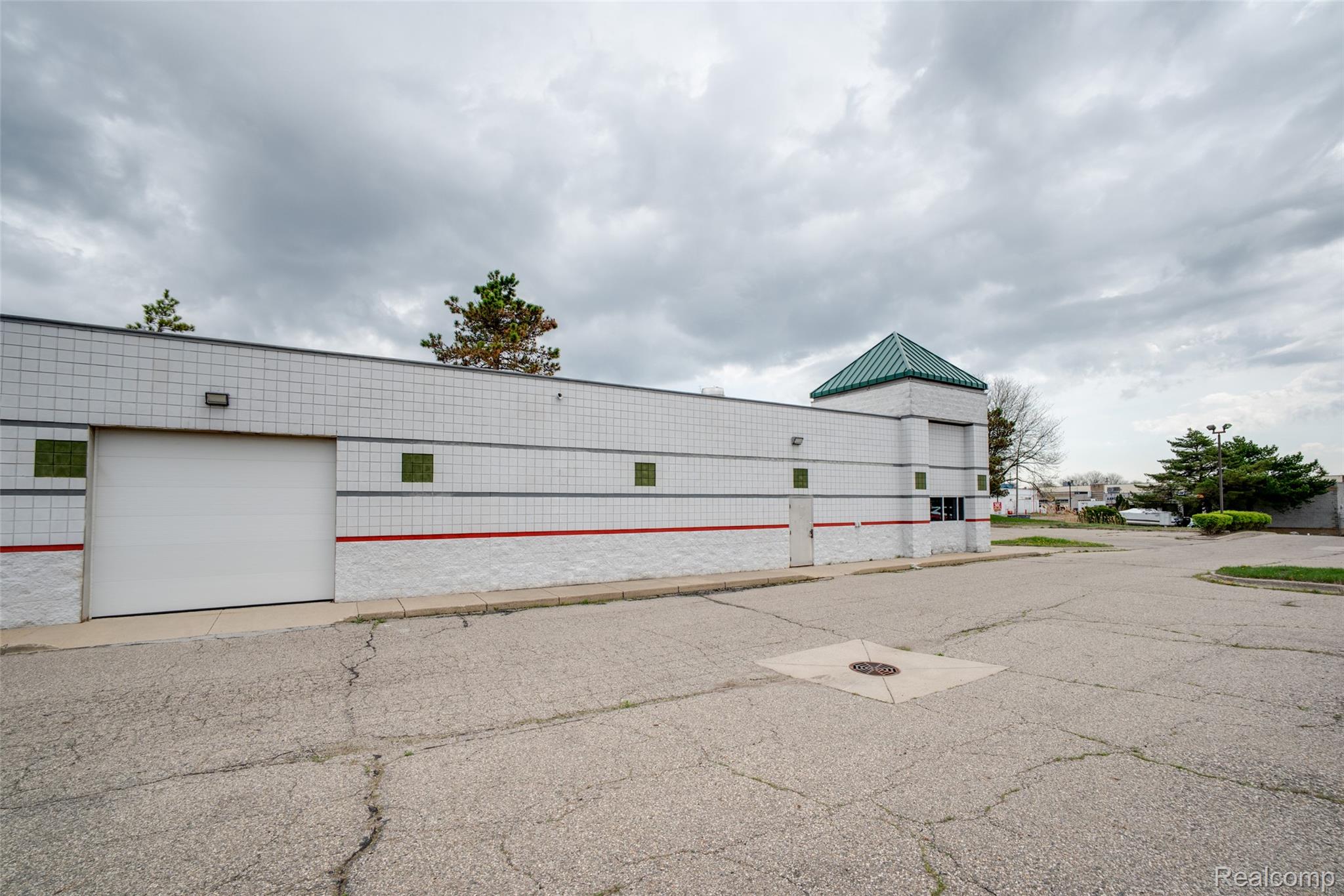 4359 Highland Road