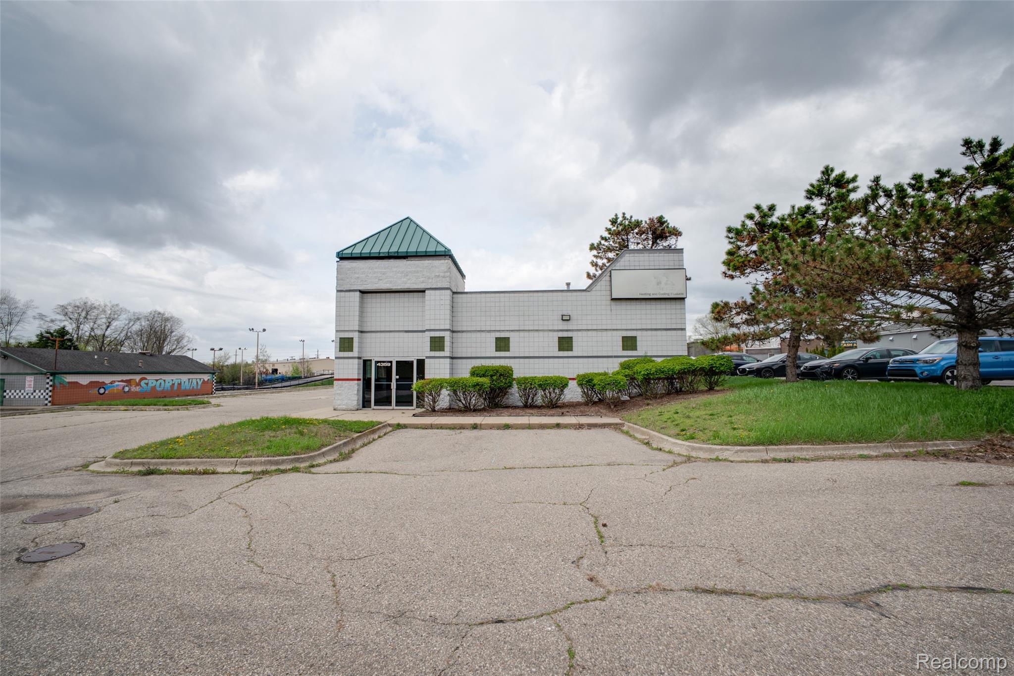 4359 Highland Road