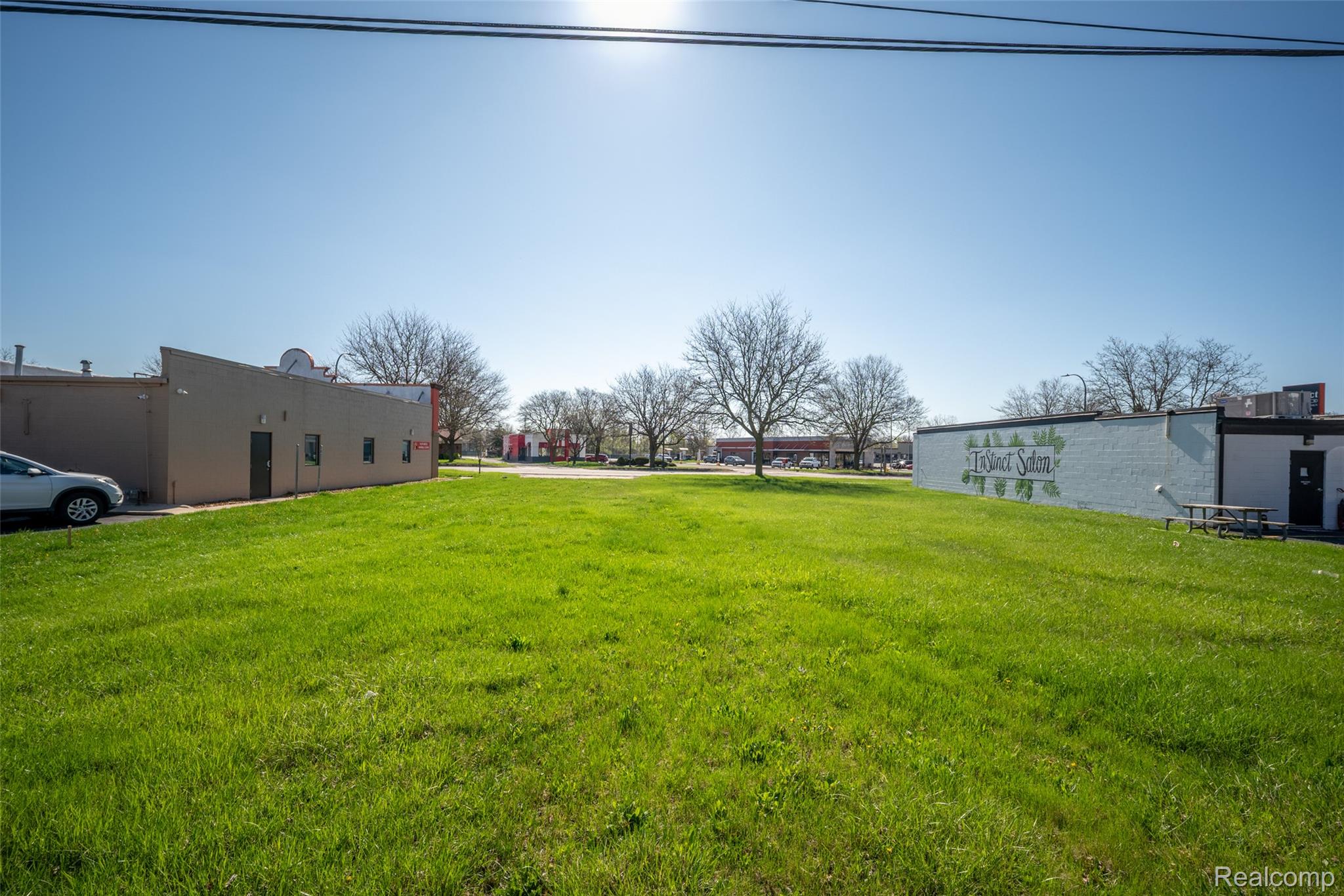 27200 TELEGRAPH