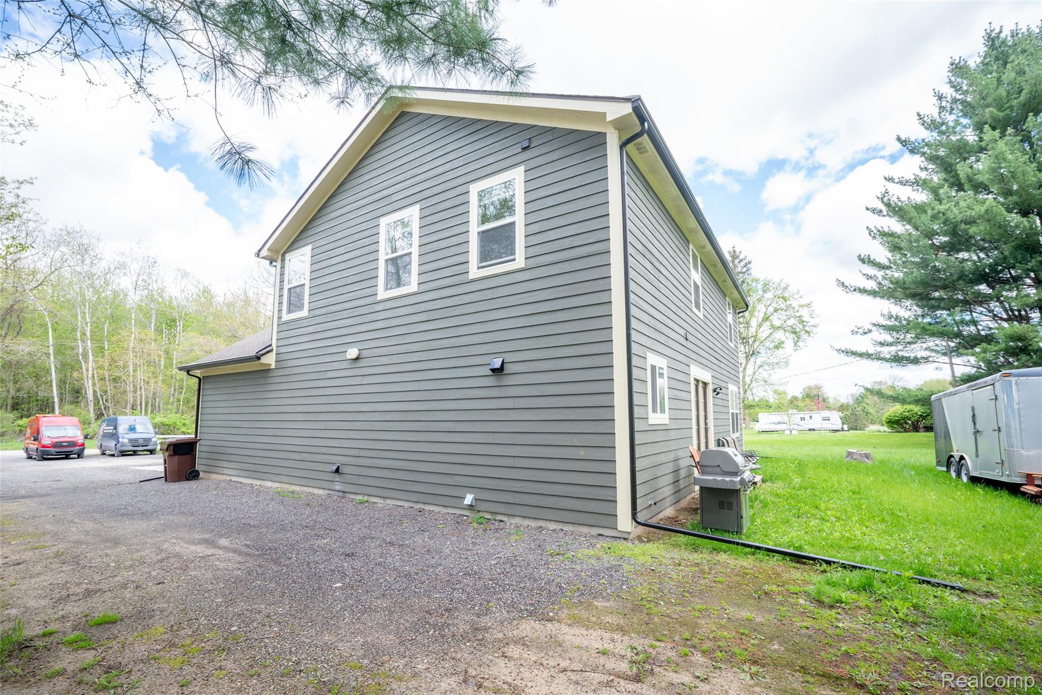 11913 Tuttle Hill Road