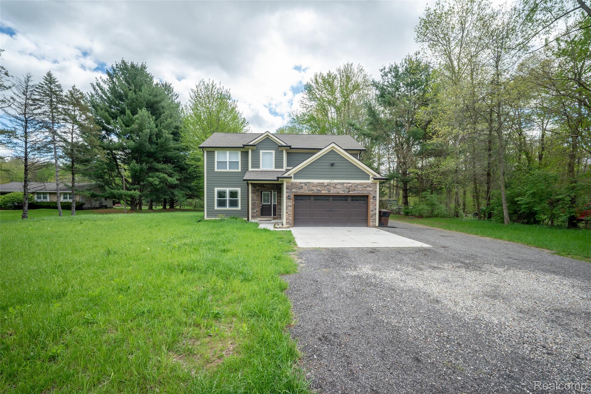 11913 Tuttle Hill Road