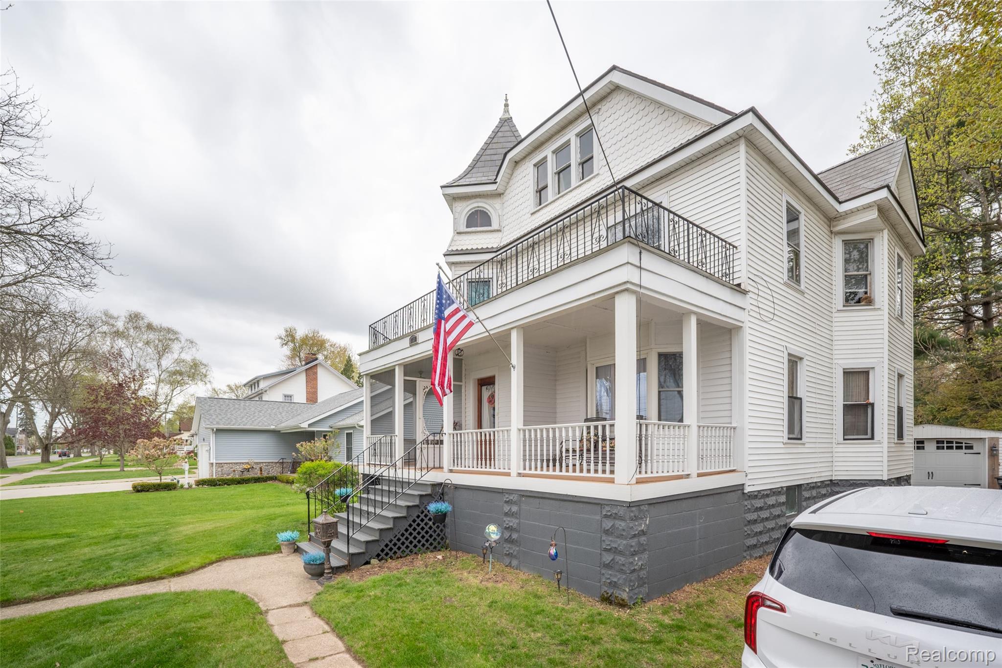 1749 Saint Clair River Drive