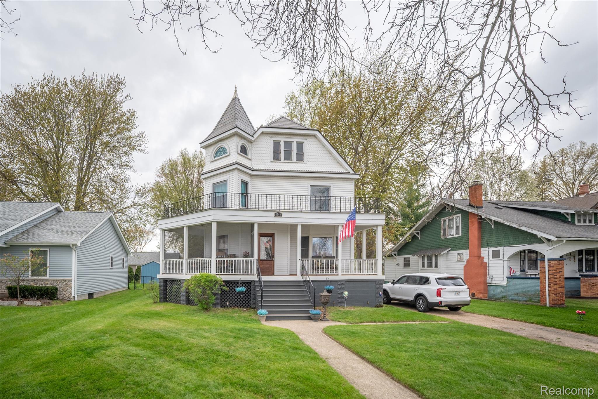 1749 Saint Clair River Drive