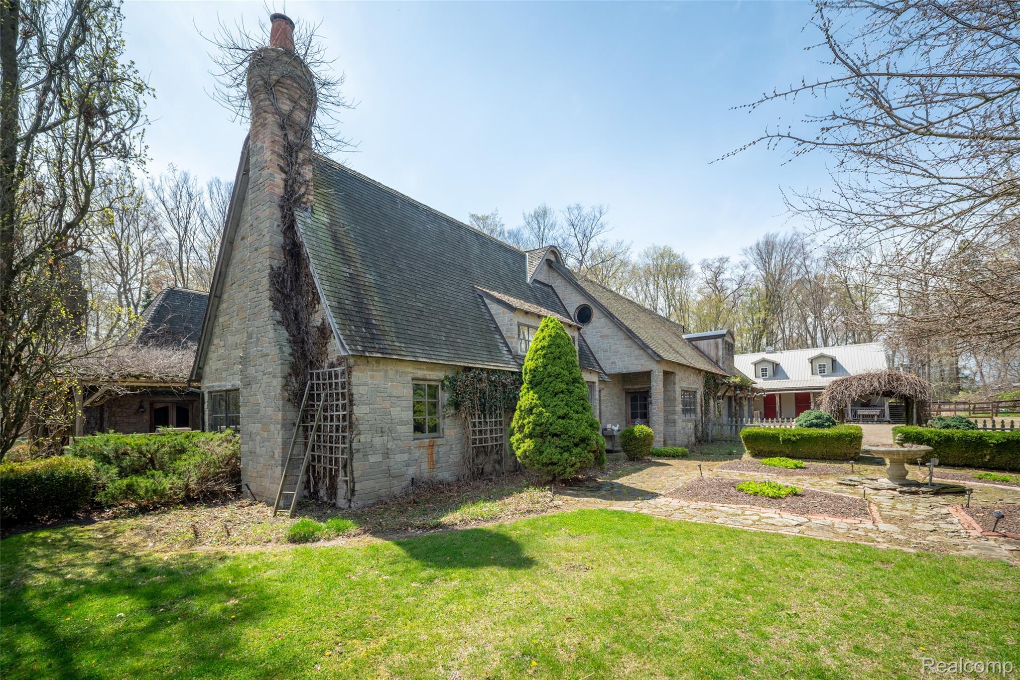 3625 Maple Grove Road