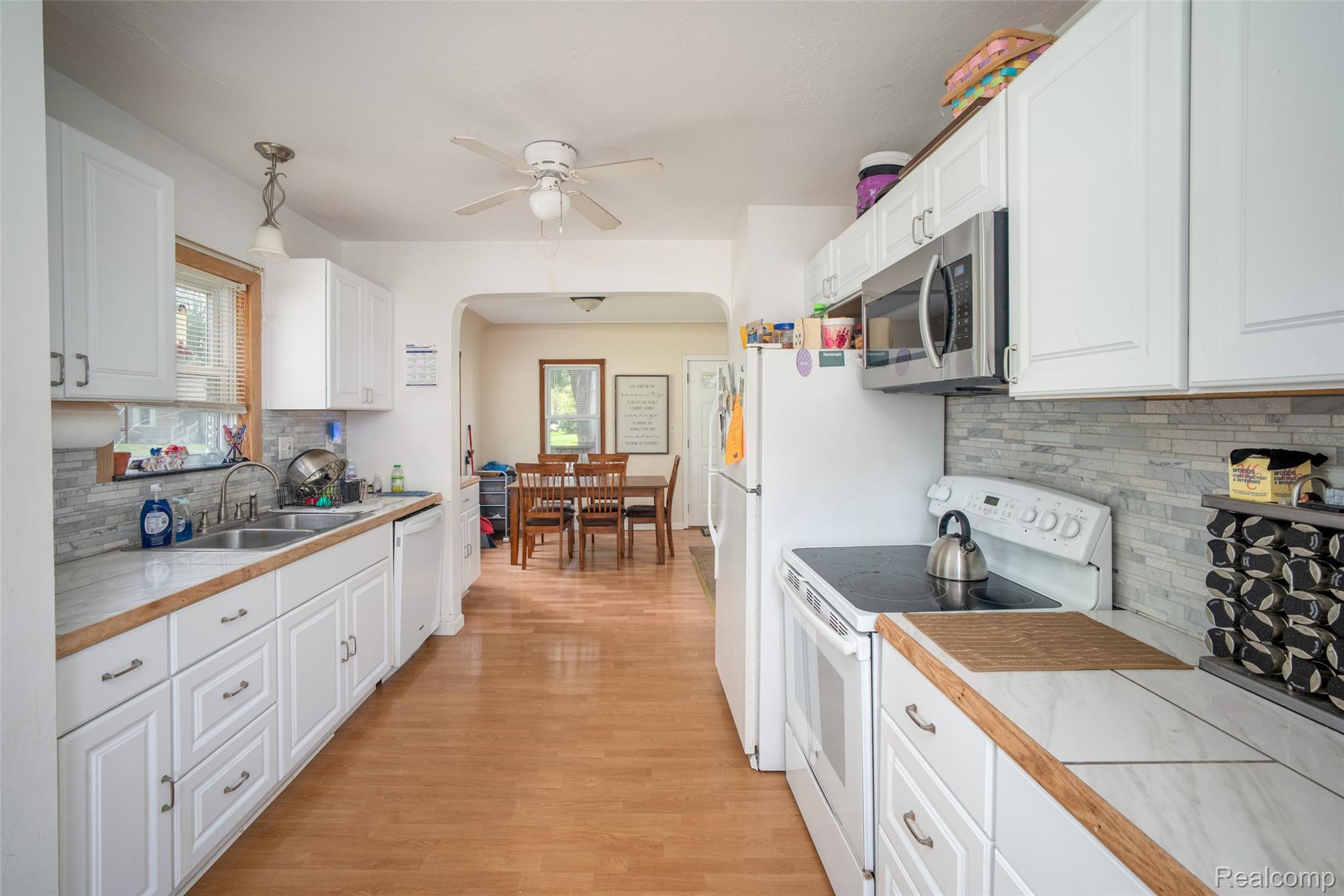 1443 Merle Avenue