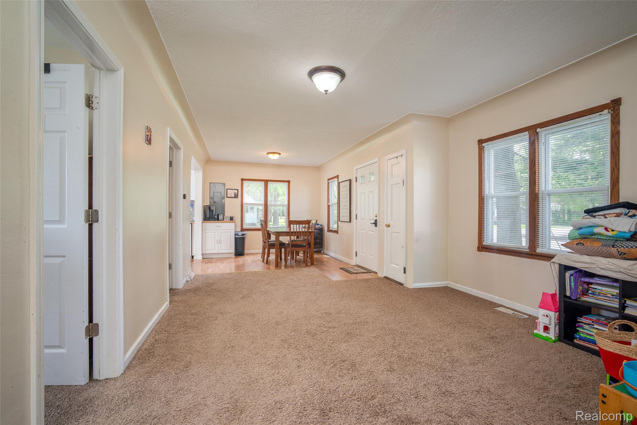 1443 Merle Avenue