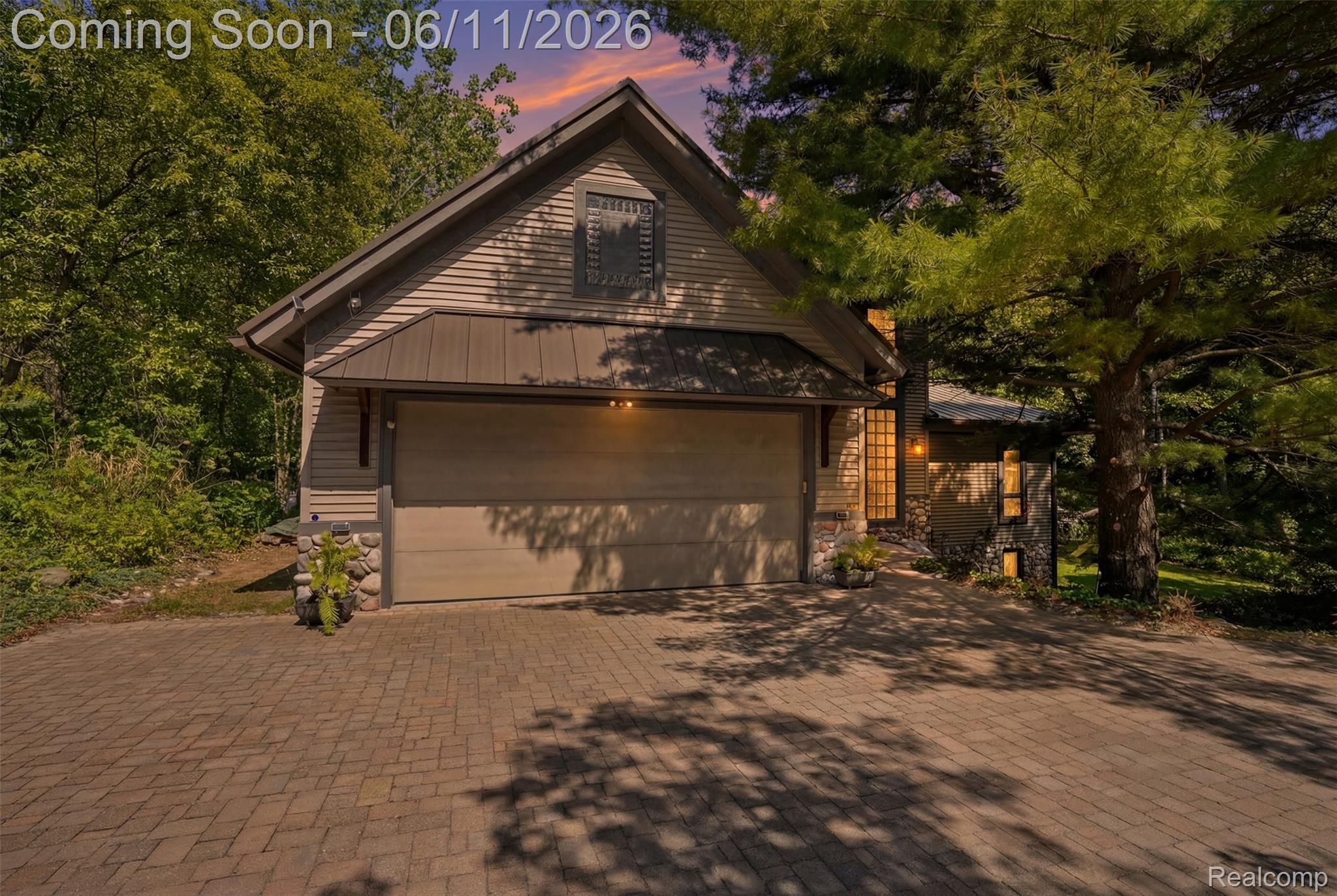 308 Nuthatch Road