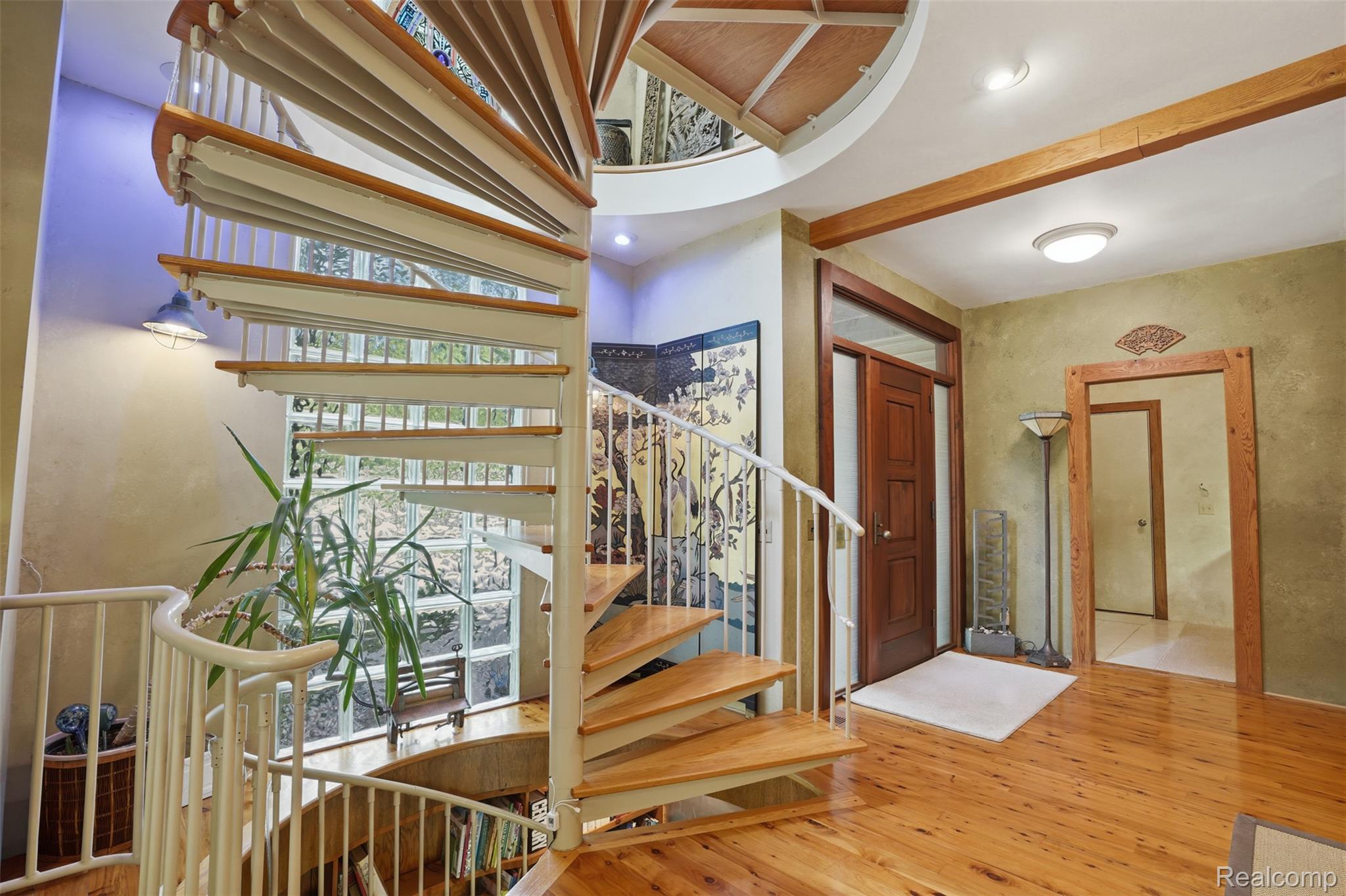 308 Nuthatch Road