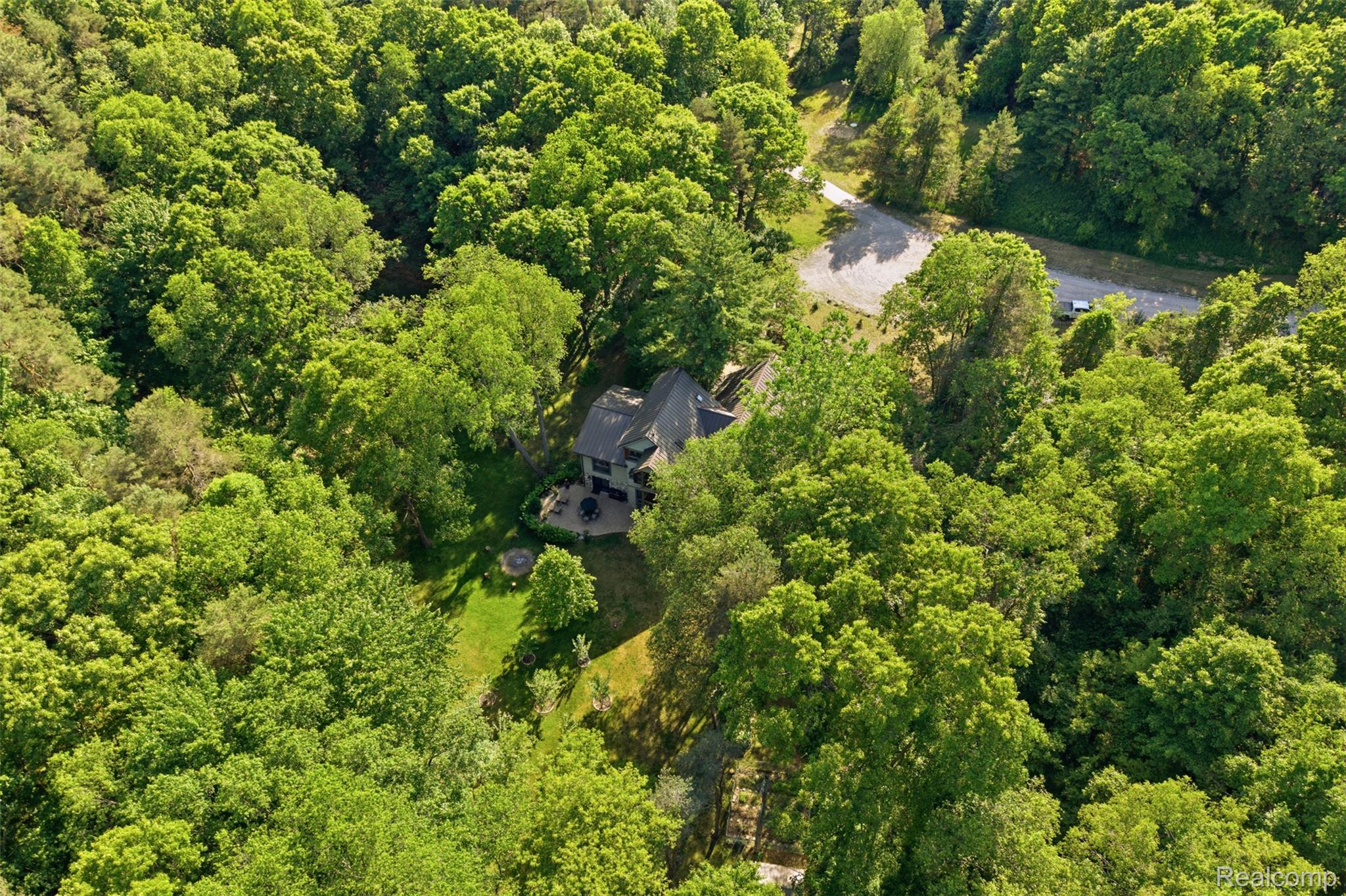 308 Nuthatch Road