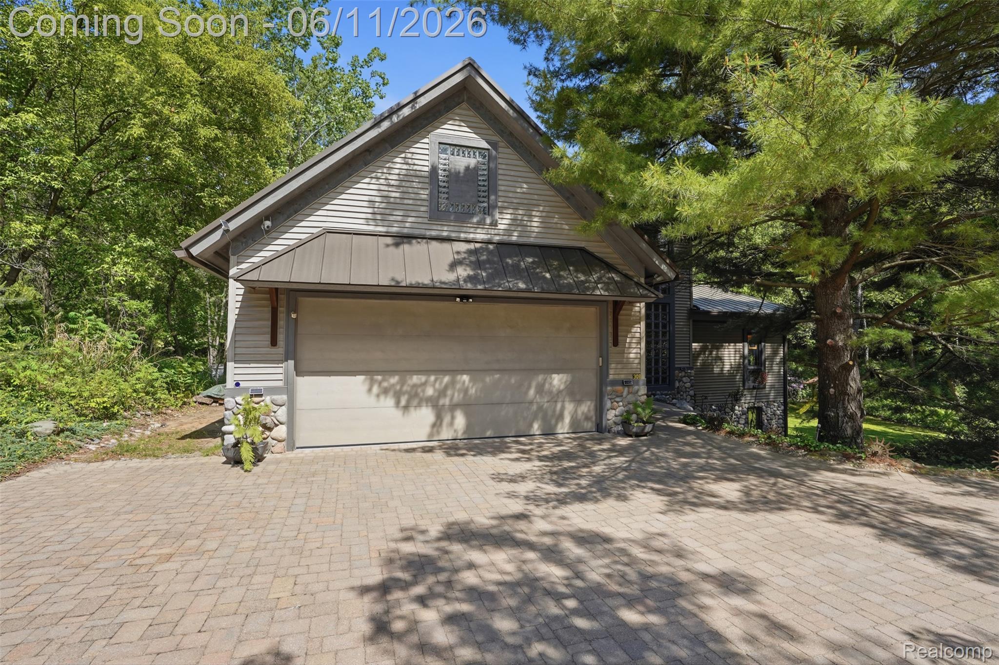 308 Nuthatch Road