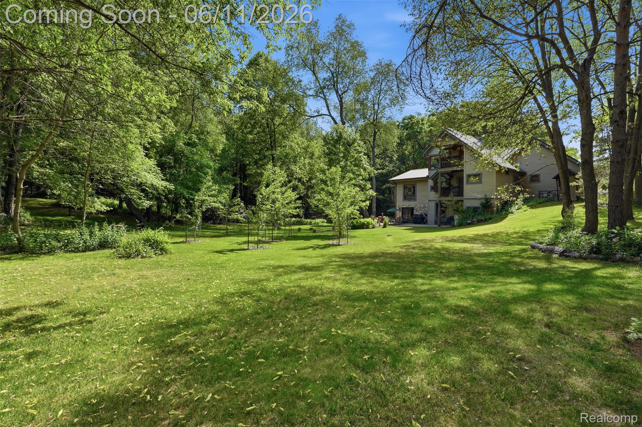 308 Nuthatch Road