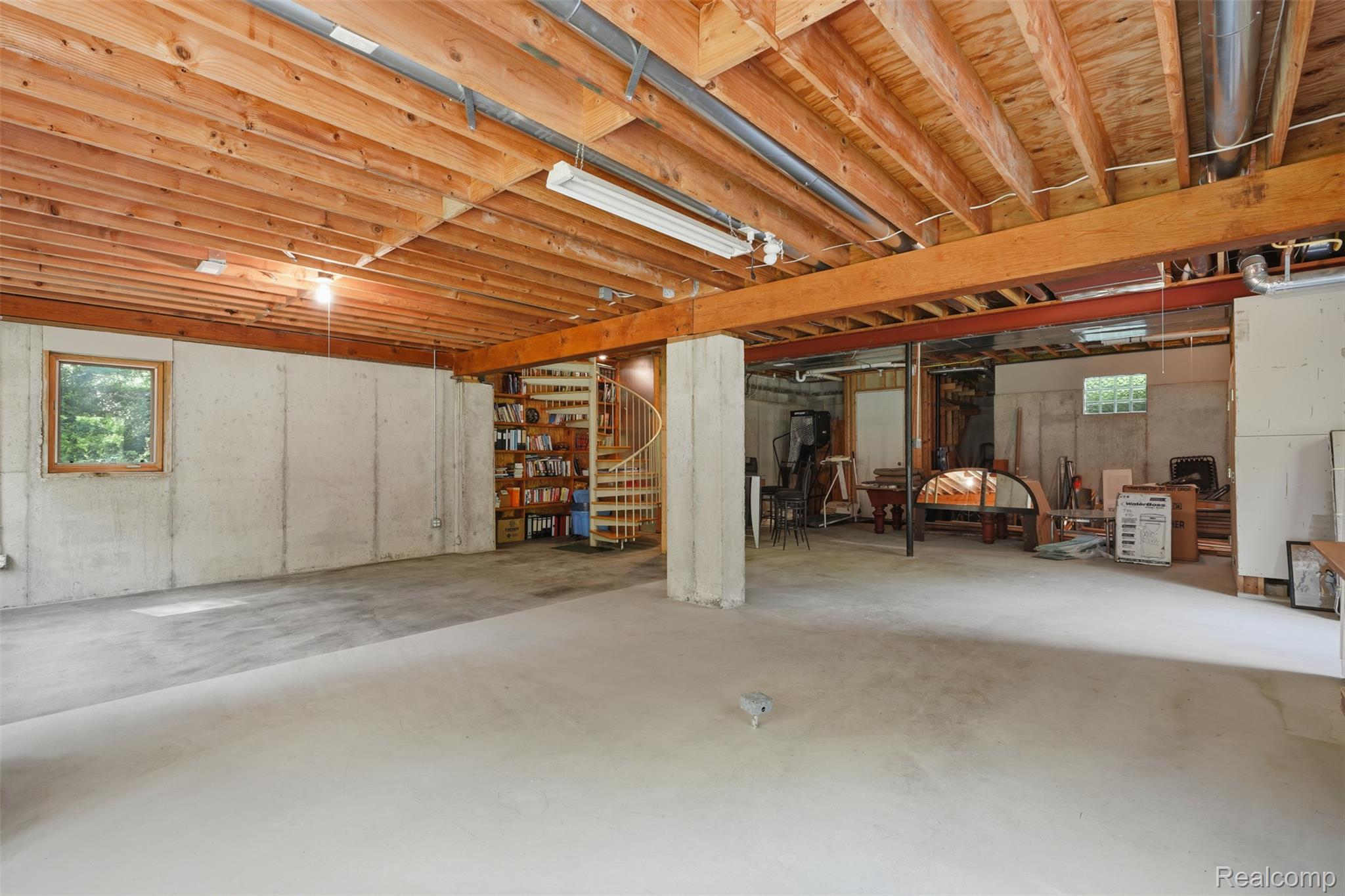 308 Nuthatch Road